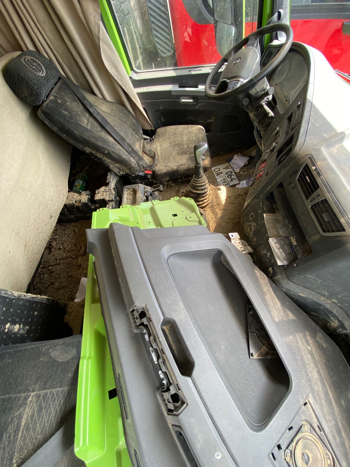 Shacman (Shaanxi) SX* 6x4 Самосвал 2023 г. - фото 17