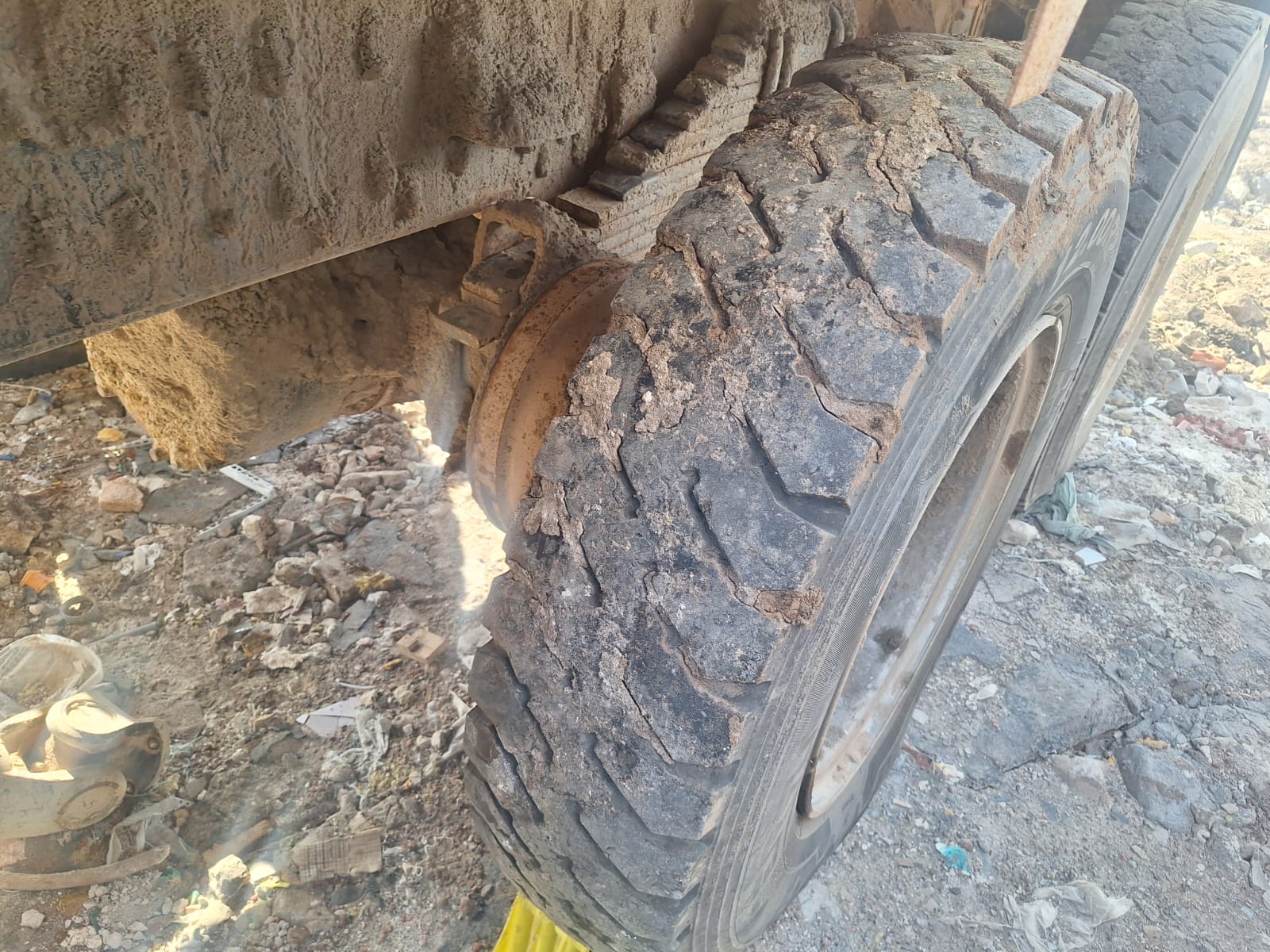 HONGYAN 908 8x4 Самосвал 2022 г. - фото 12