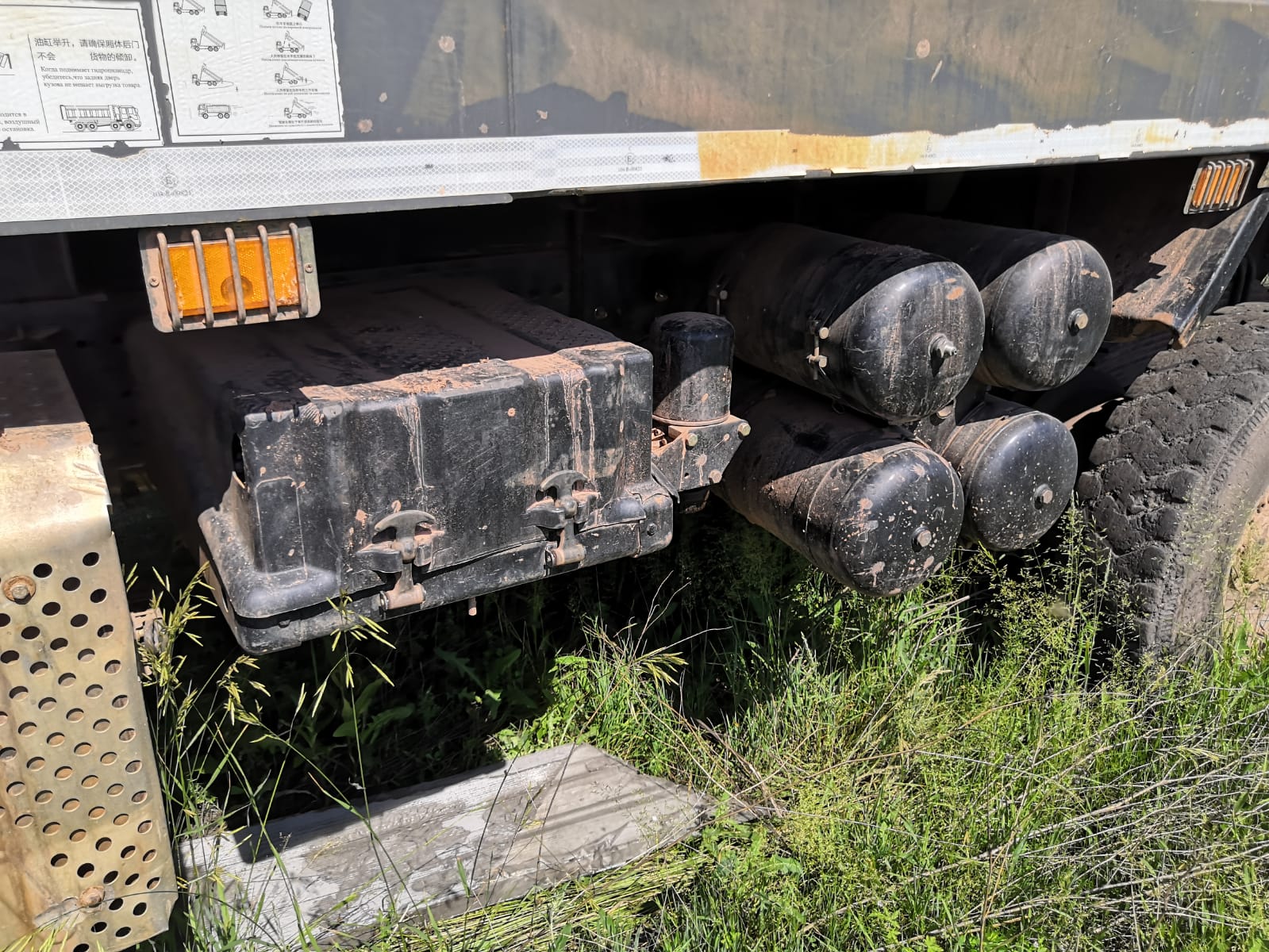 Shacman (Shaanxi) SX* 6x6 Самосвал 2021 г. - фото 11