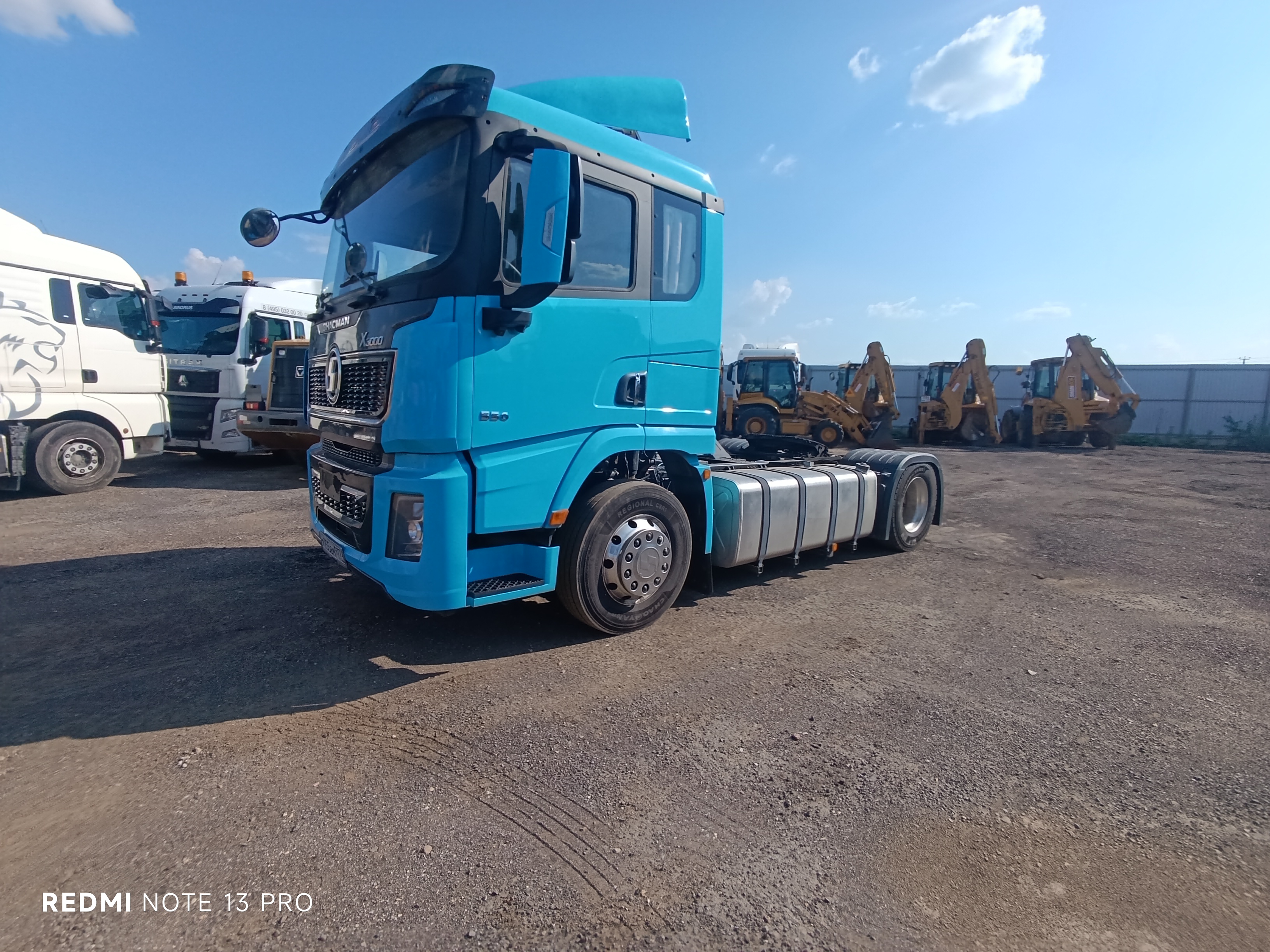 Shacman (Shaanxi) SX* 4x2 Седельный тягач 2023 г. - фото 3