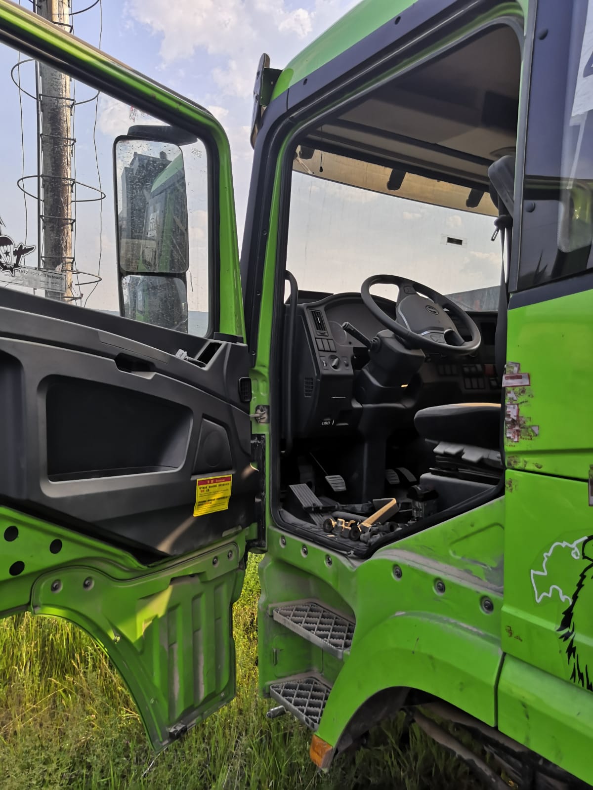 Shacman (Shaanxi) SX* 8x4 Самосвал 2022 г. - фото 9