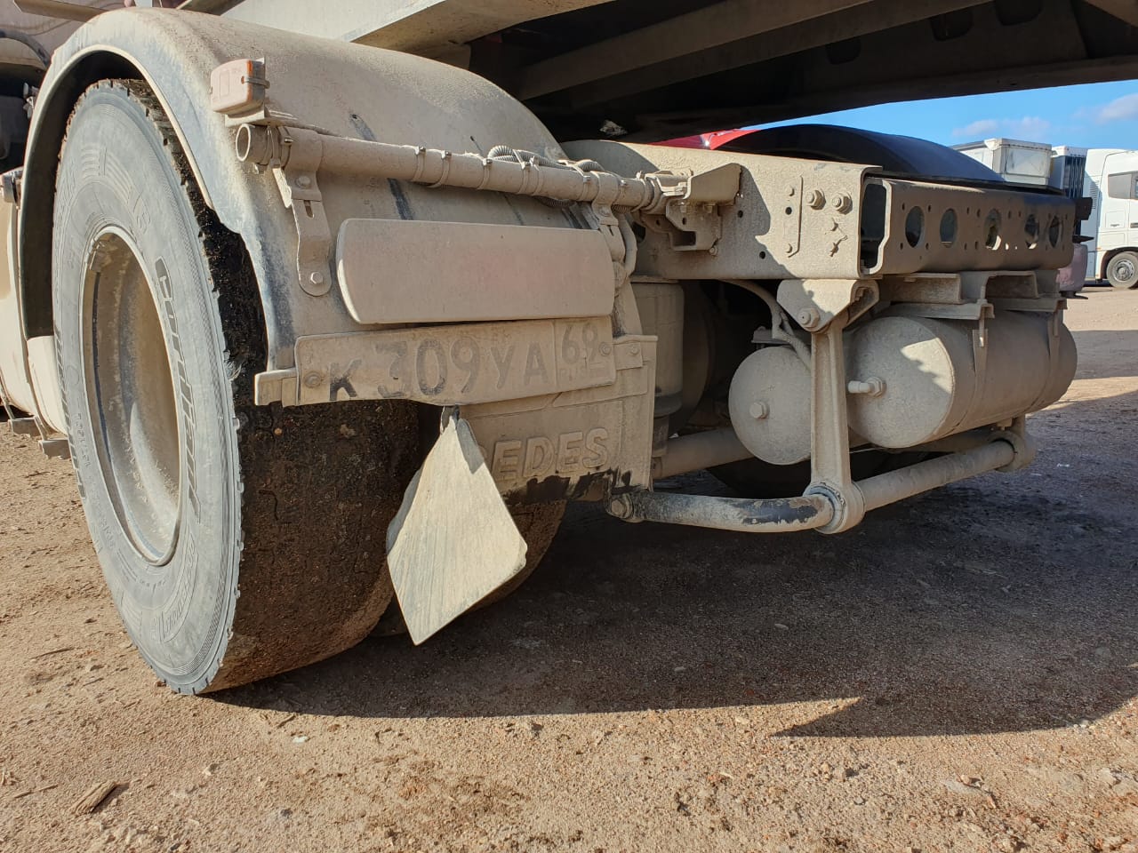 КамАЗ 5490 4x2 Седельный тягач 2018 г. - фото 15