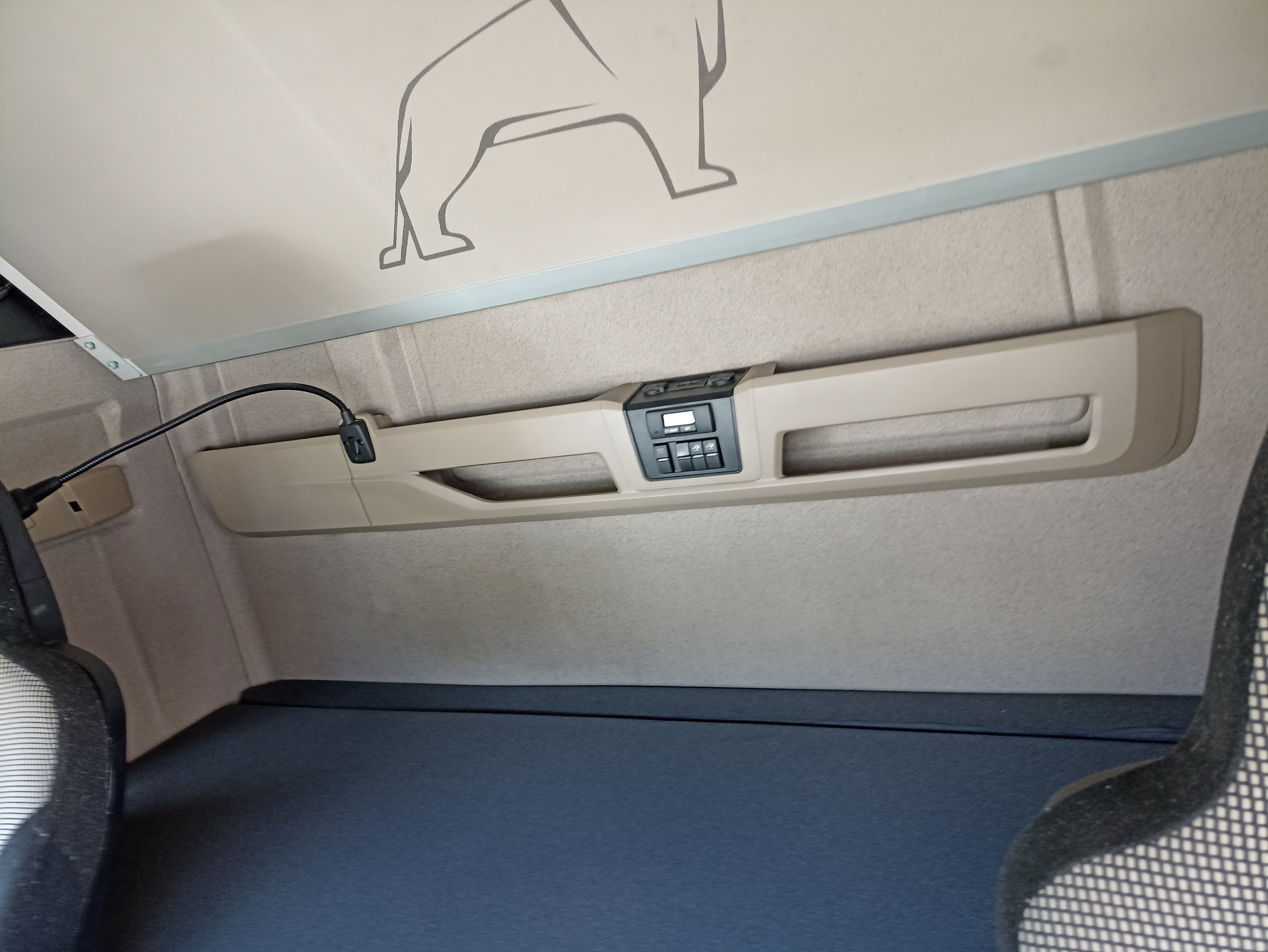 MAN TGX 4X2 Седельный тягач 2020 г. - фото 6