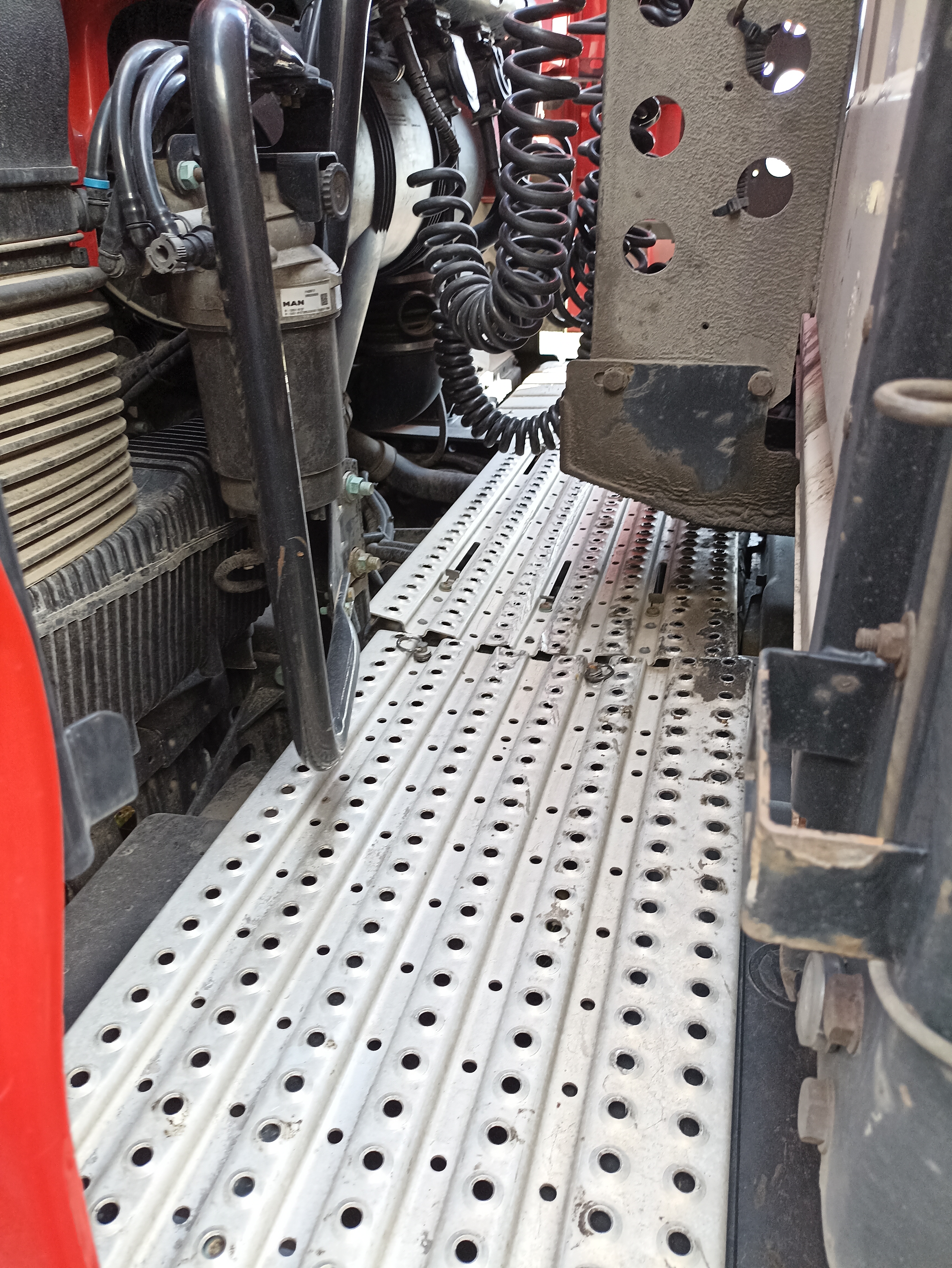 MAN TGX 4X2 Седельный тягач 2020 г. - фото 19