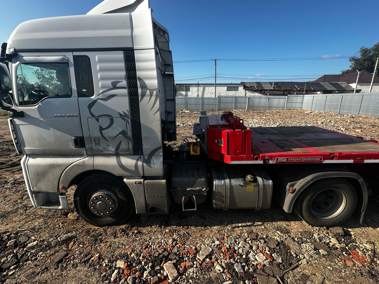SITRAK C7H 4x2 Седельный тягач 2023 г. - фото 2