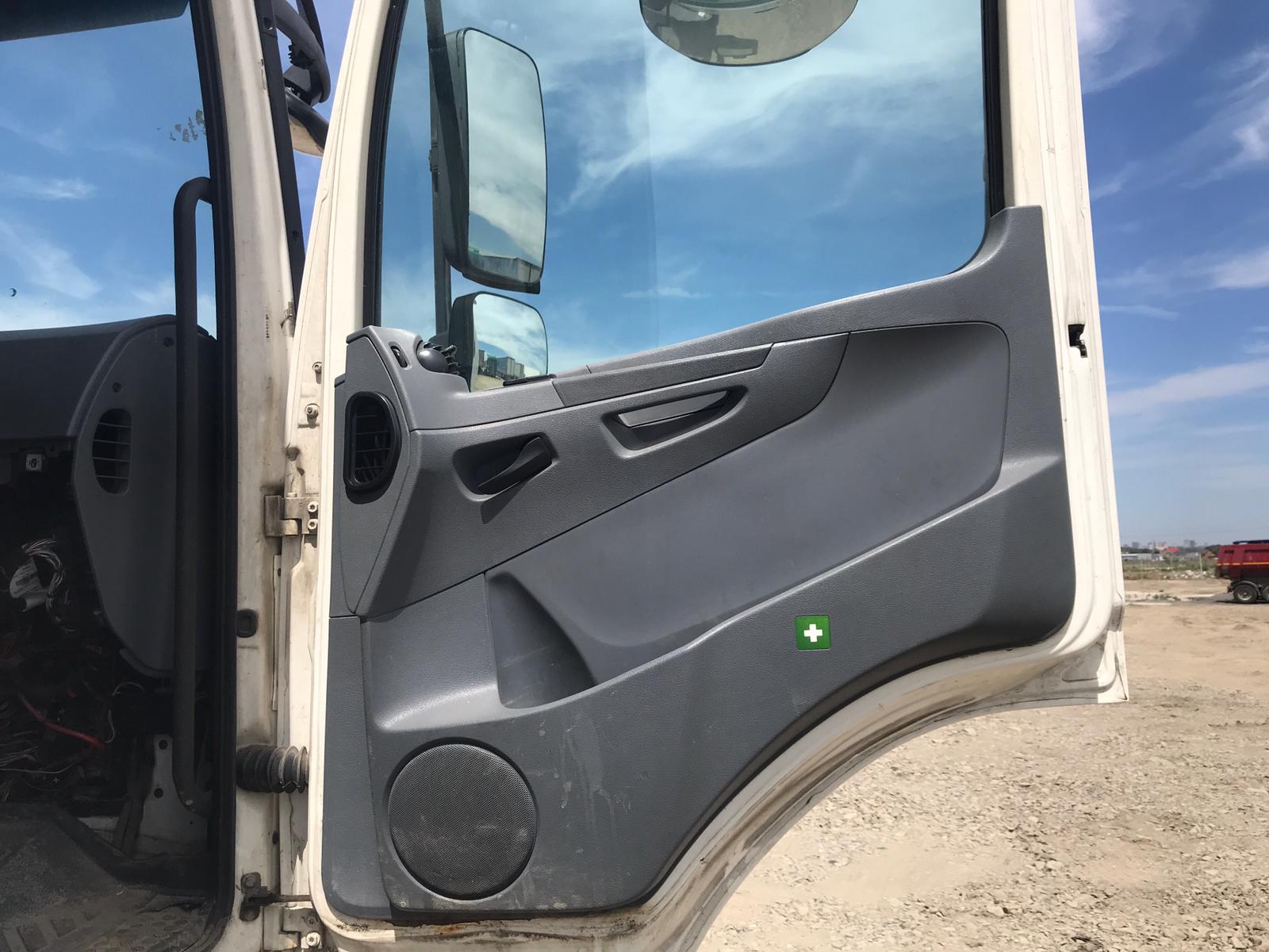 КамАЗ 5490 4x2 Седельный тягач 2016 г. - фото 7