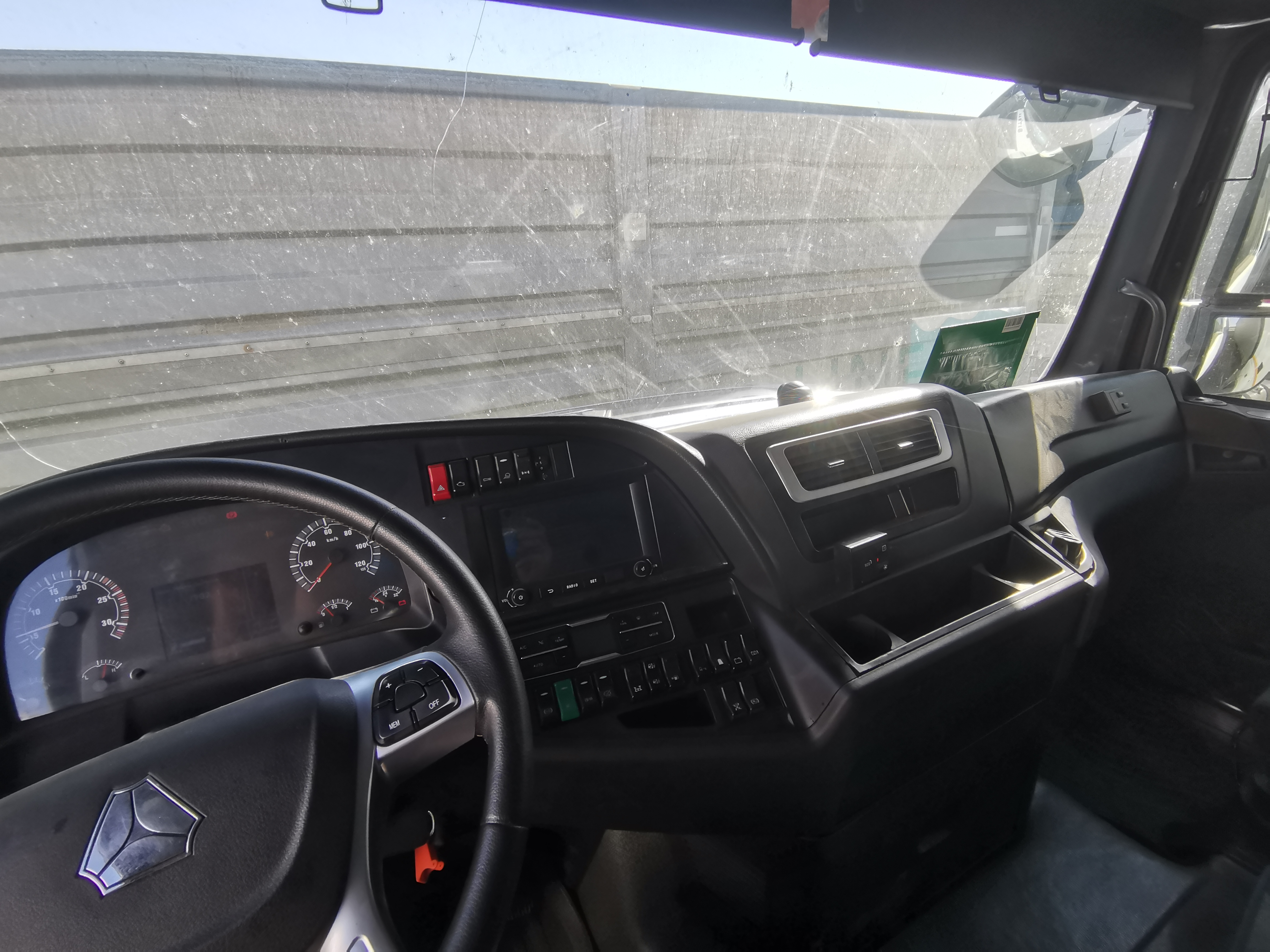 SITRAK C7H 4x2 Седельный тягач 2022 г. - фото 7