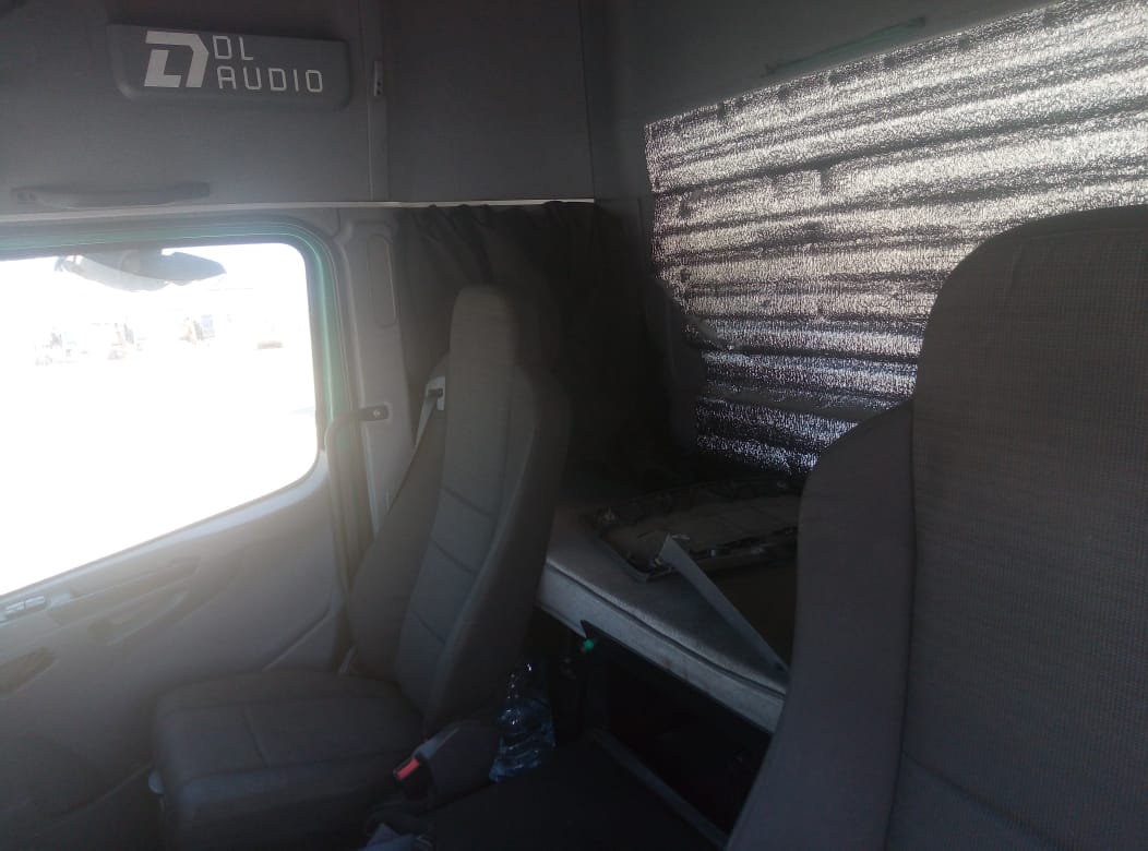 КамАЗ 5490 4x2 Седельный тягач 2017 г. - фото 6