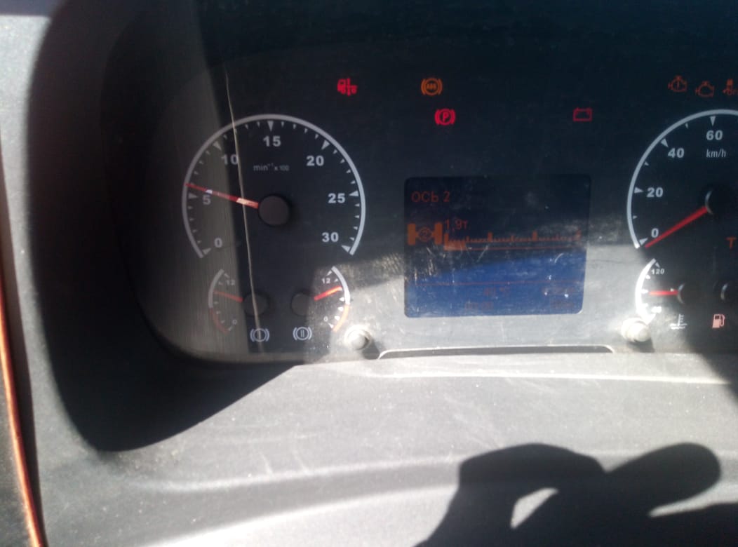 КамАЗ 5490 4x2 Седельный тягач 2017 г. - фото 8