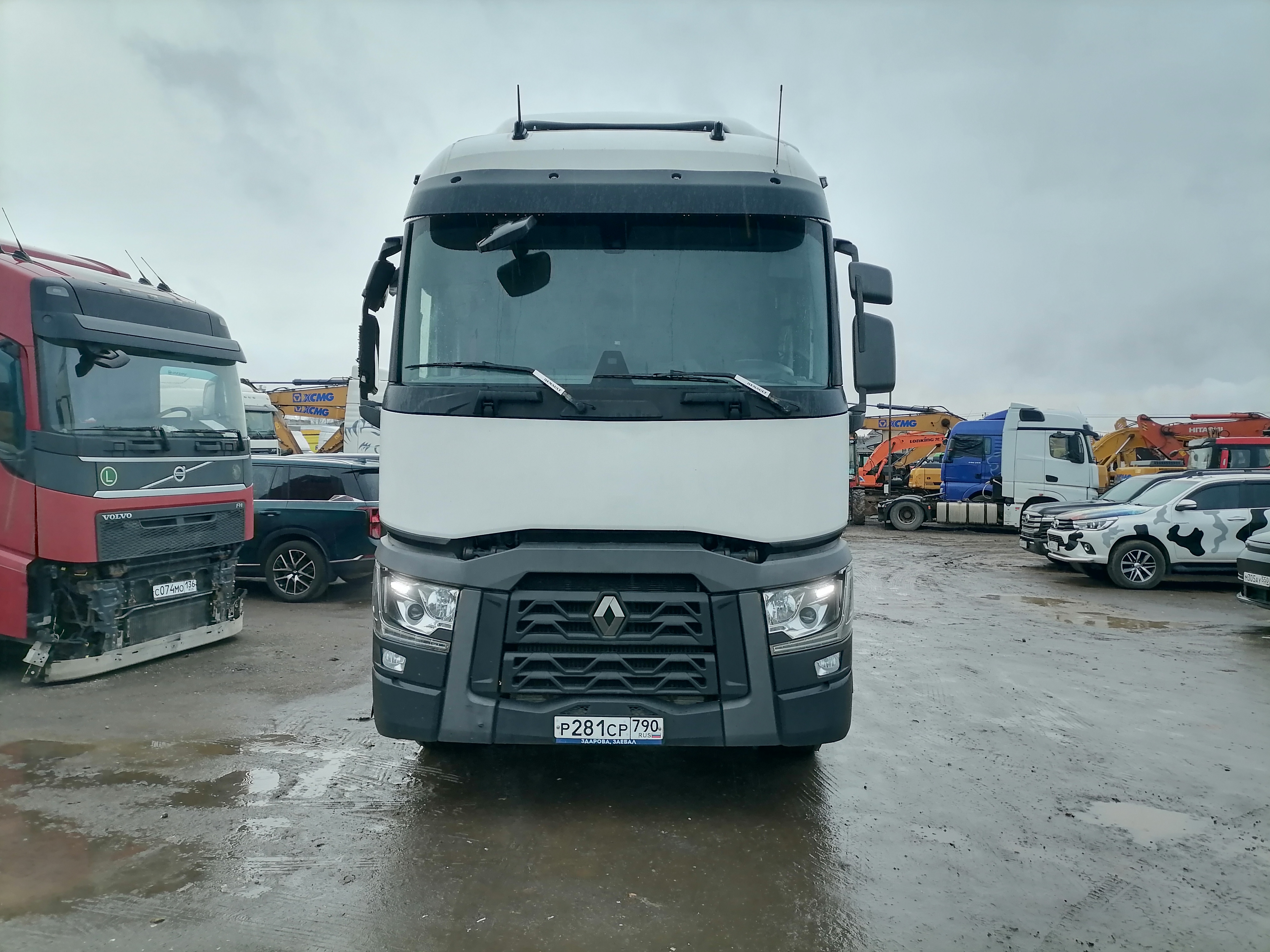 Renault T 4x2 Седельный тягач 2017 г.