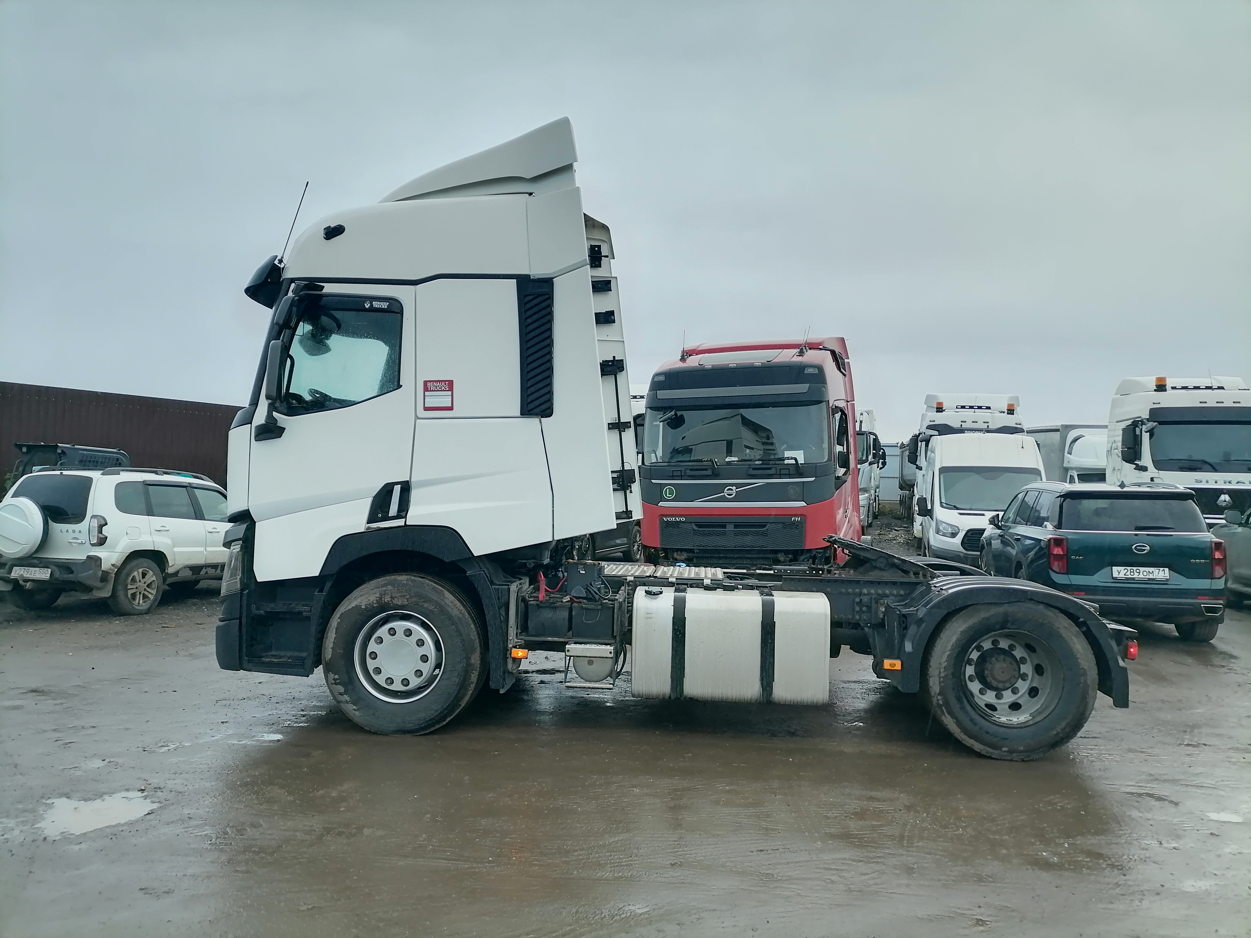 Renault T 4x2 Седельный тягач 2017 г. - фото 4