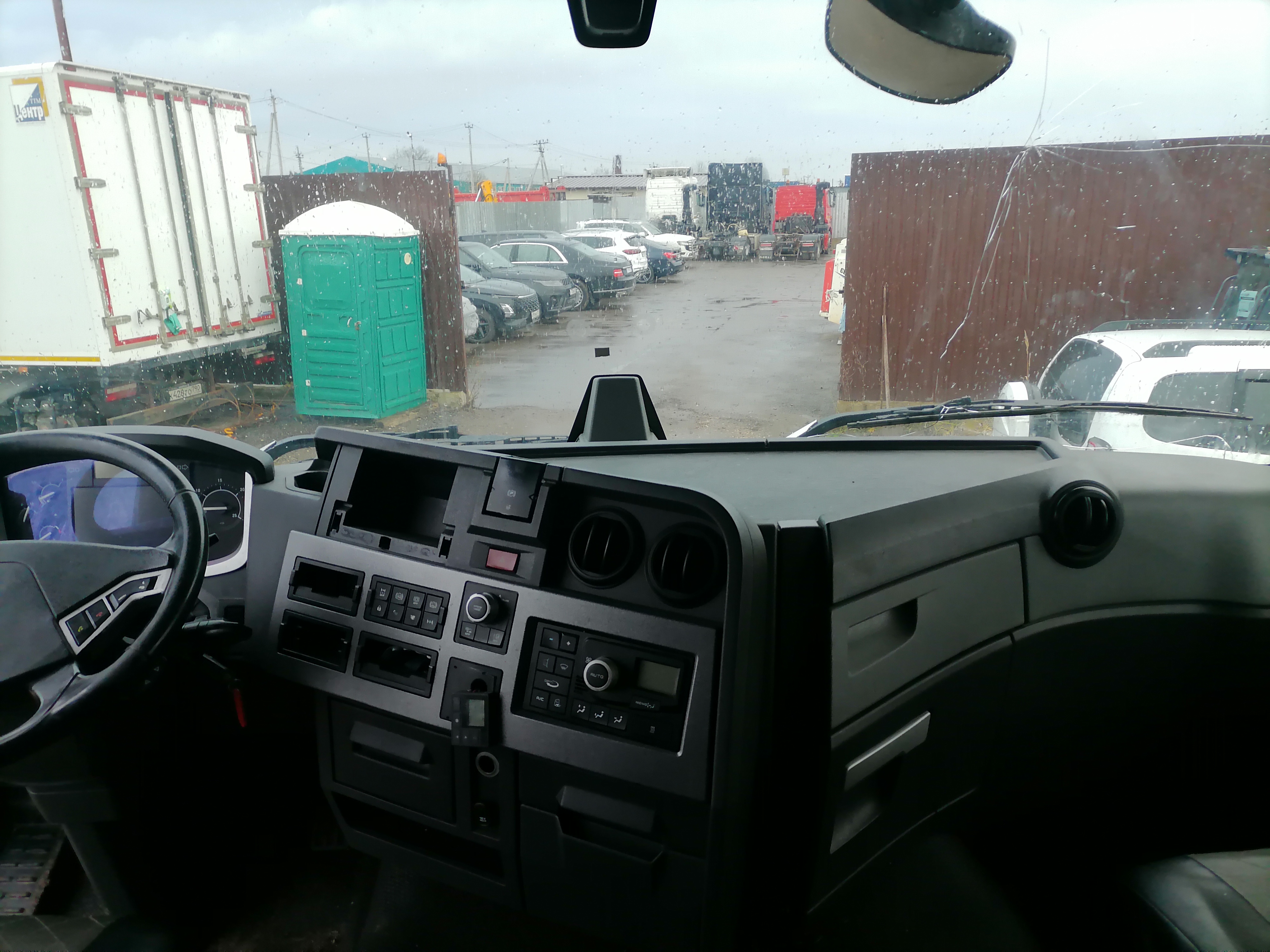 Renault T 4x2 Седельный тягач 2017 г. - фото 15