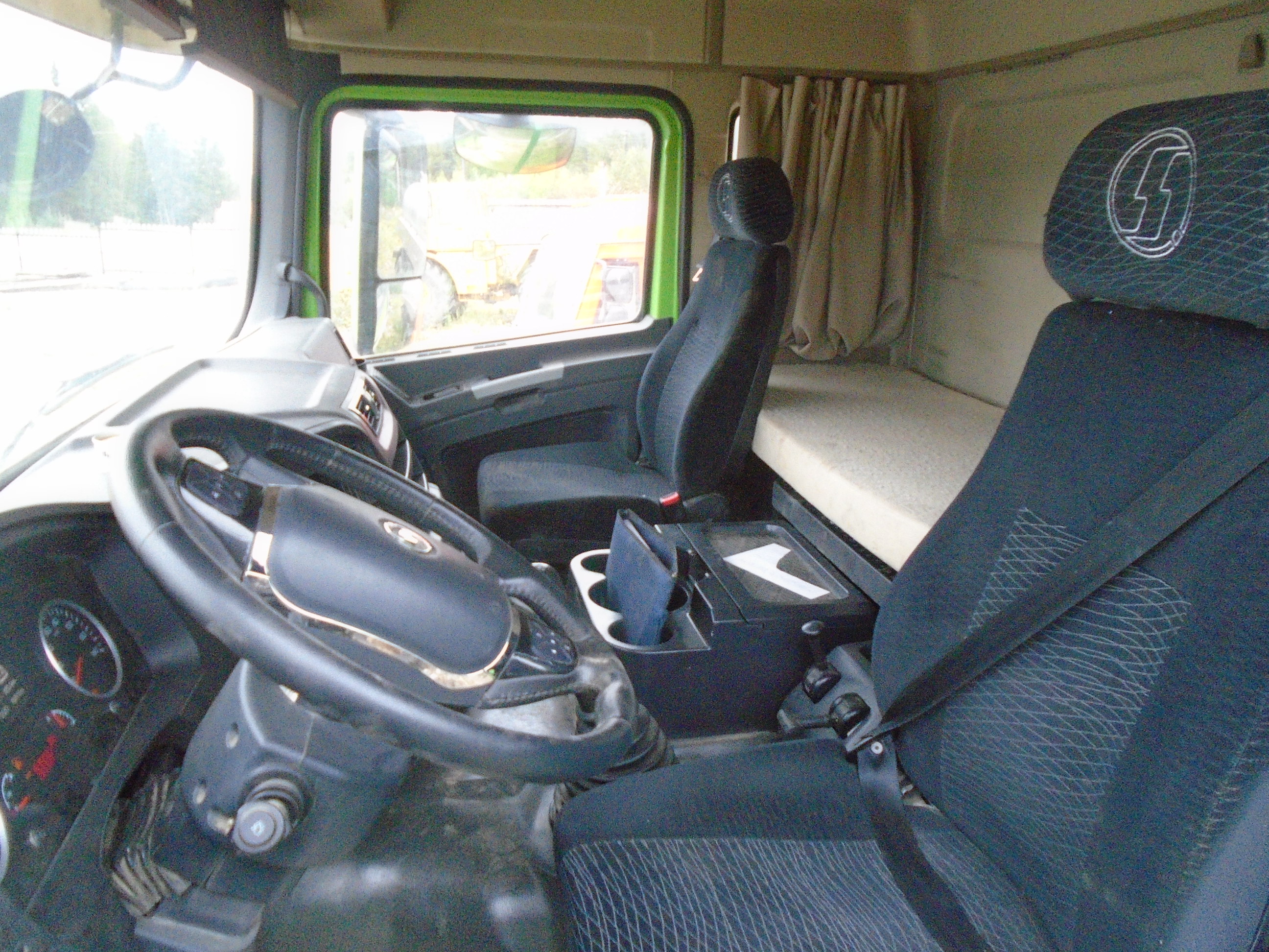 Shacman (Shaanxi) SX* 6x6 Самосвал 2023 г. - фото 6