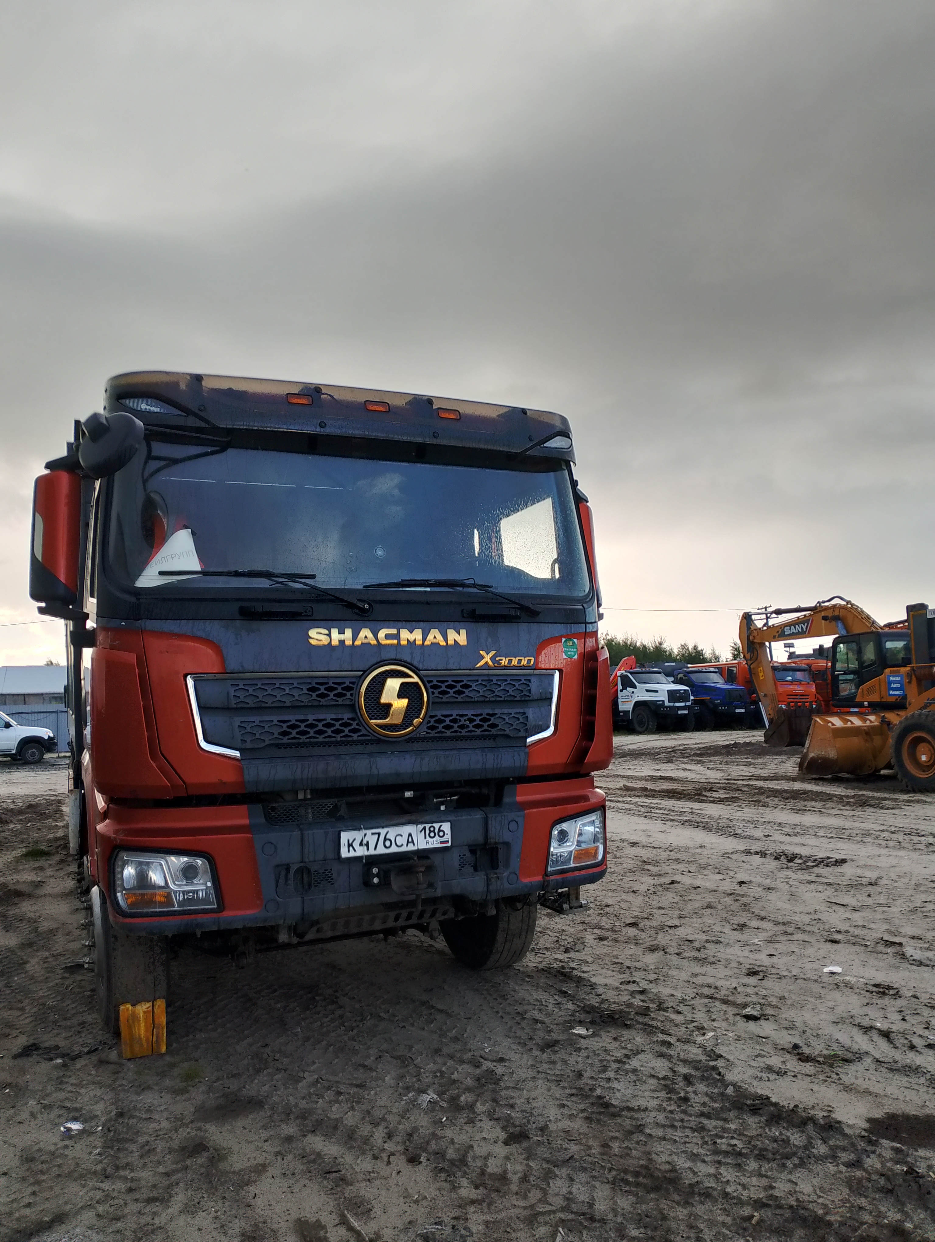 Shacman (Shaanxi) SX* 8x4 Самосвал 2022 г.