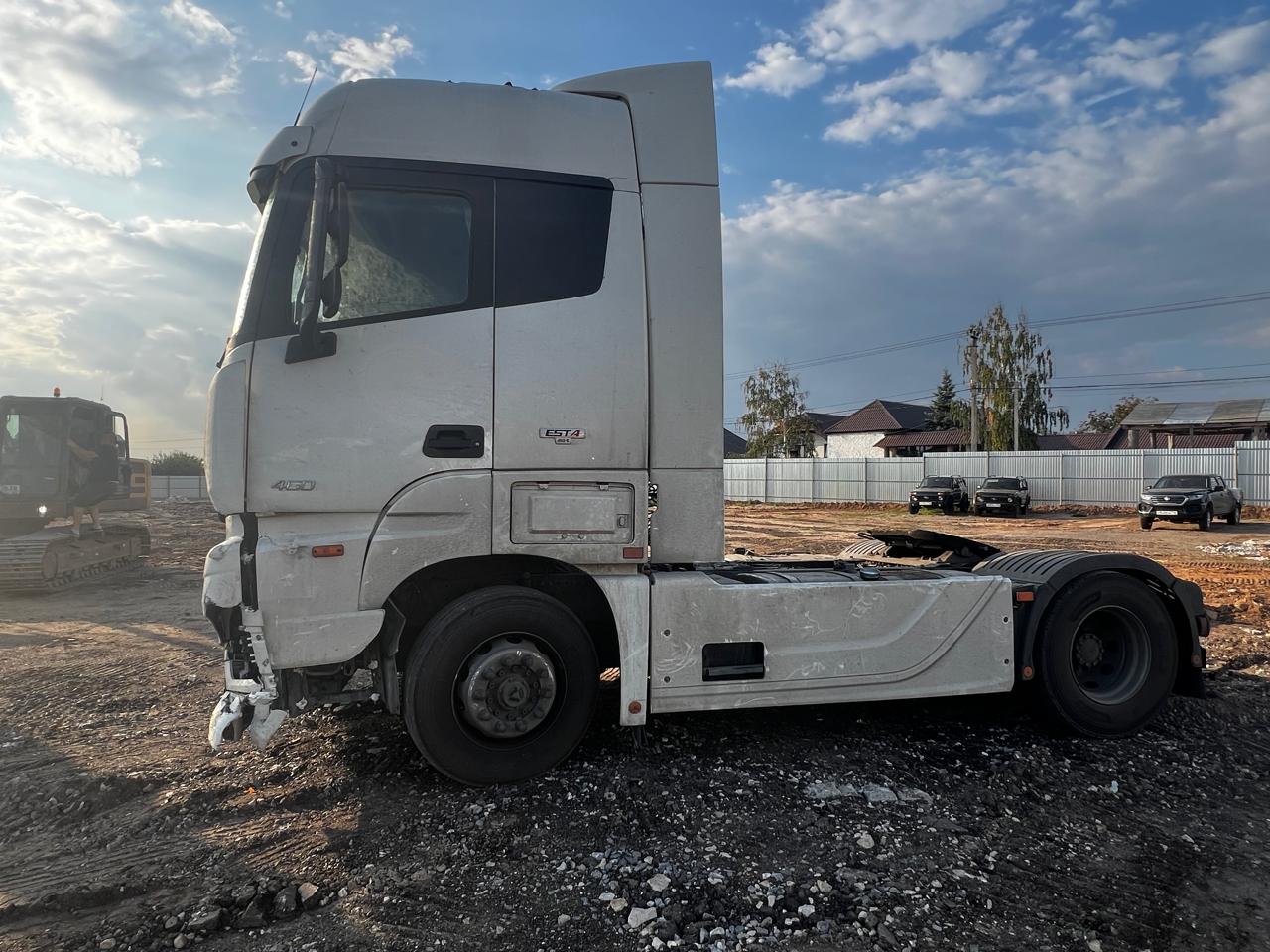 Foton AUMAN 4x2 Седельный тягач 2023 г. - фото 4