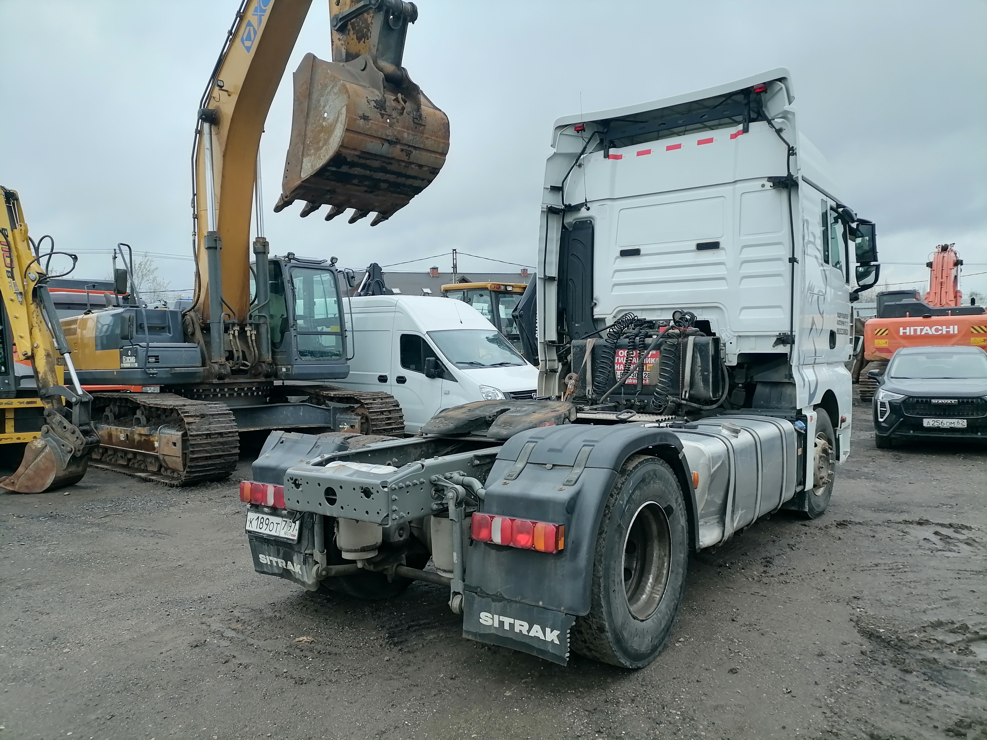 SITRAK C7H 4x2 Седельный тягач 2023 г. - фото 6