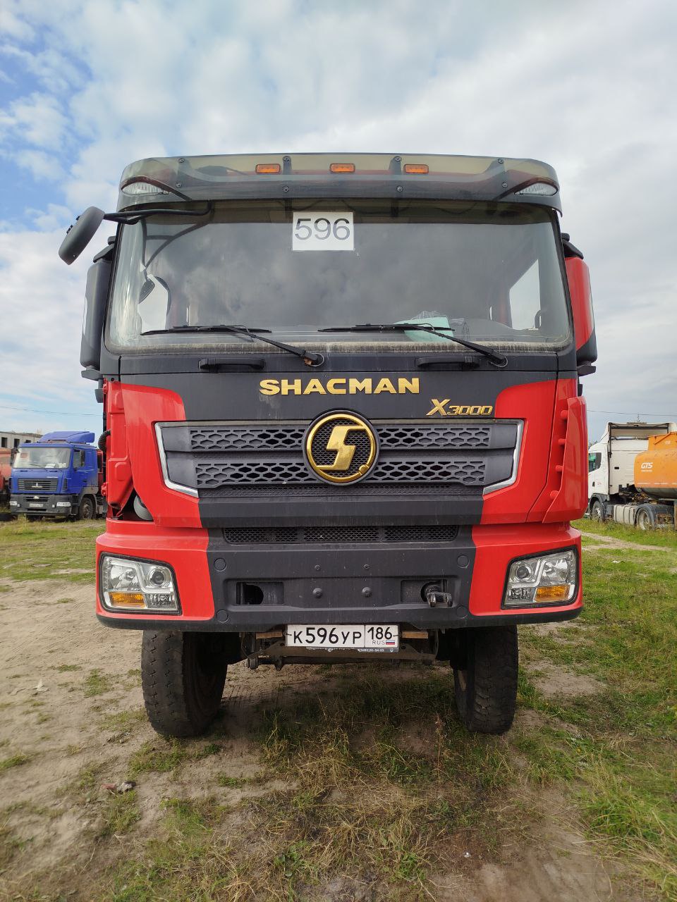 Shacman (Shaanxi) SX* 6x6 Самосвал 2022 г.