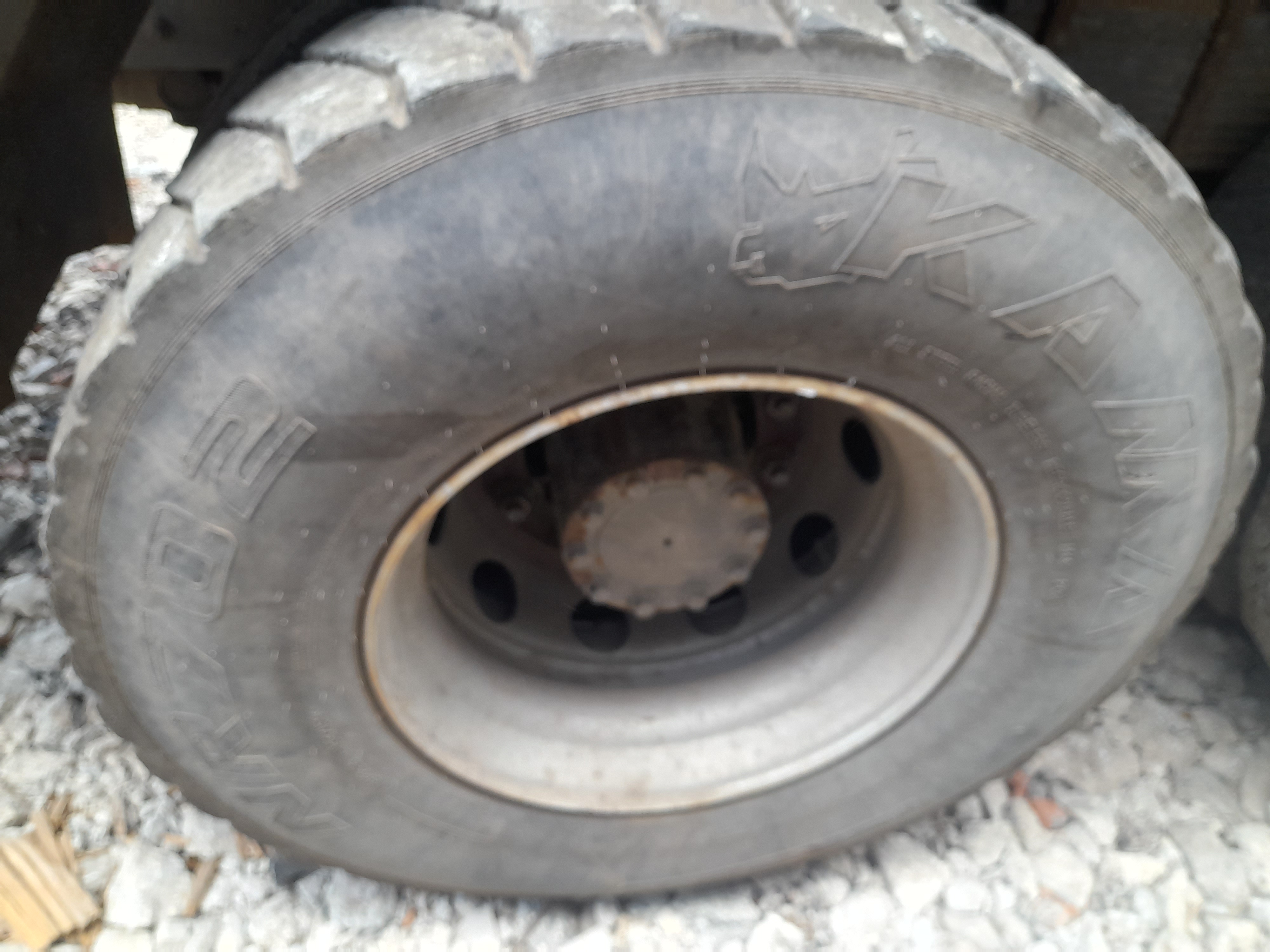 Автомастер 5589* на шасси FAW CA 3250 6x4 Зерновоз 2022 г. - фото 9