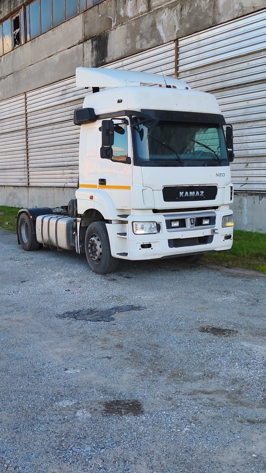 КамАЗ 5490 4x2 Седельный тягач 2018 г. - фото 2