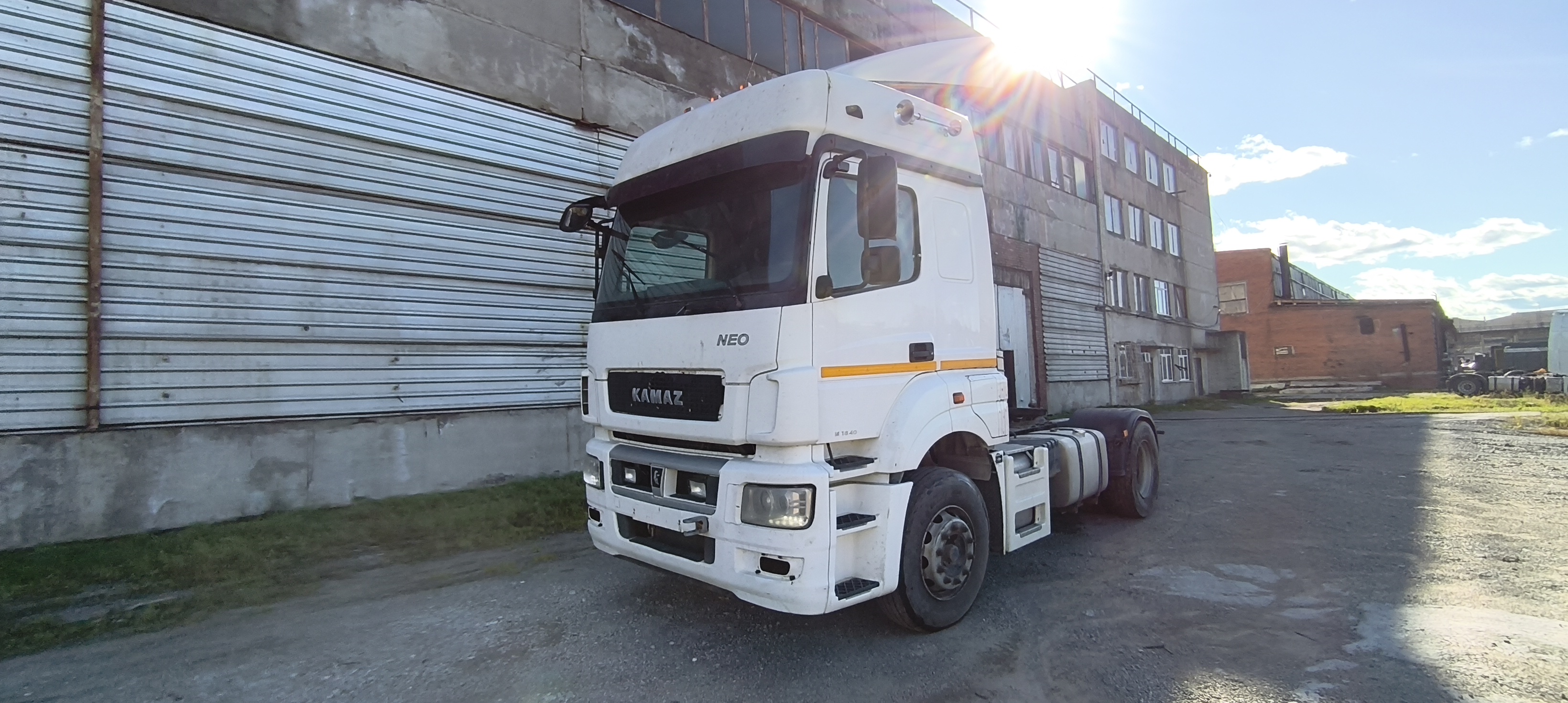 КамАЗ 5490 4x2 Седельный тягач 2018 г. - фото 3