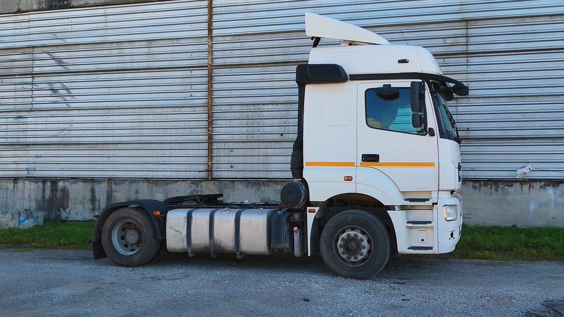 КамАЗ 5490 4x2 Седельный тягач 2018 г. - фото 4