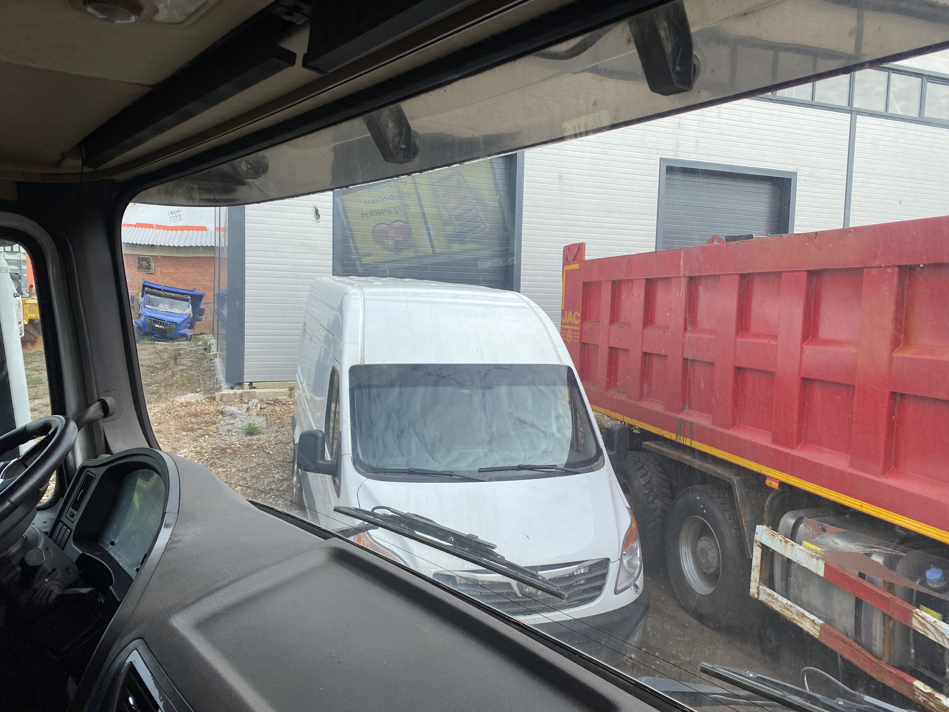 Shacman (Shaanxi) SX* 8x4 Самосвал 2022 г. - фото 13