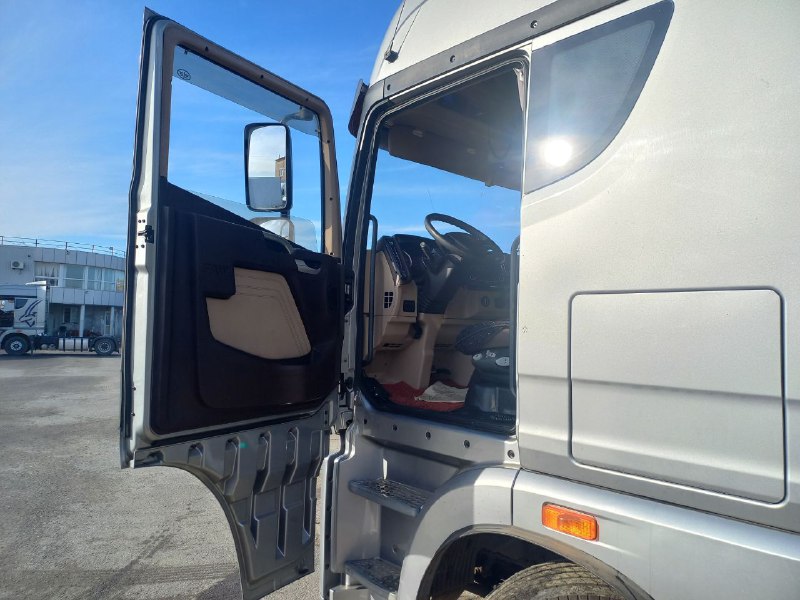 FAW JH6 4x2 Седельный тягач 2023 г. - фото 13