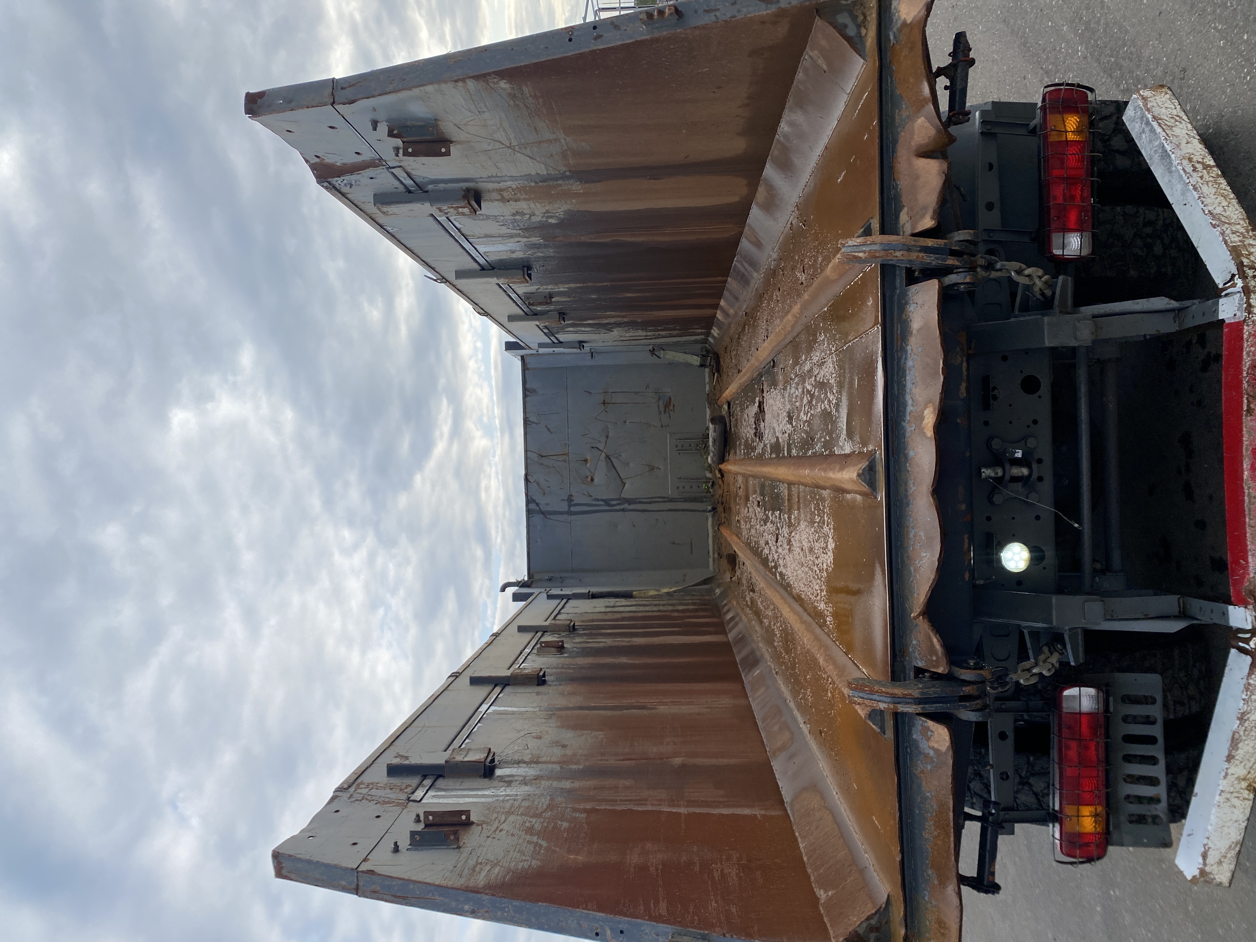 Howo ZZ* 8x4 Самосвал 2023 г. - фото 11