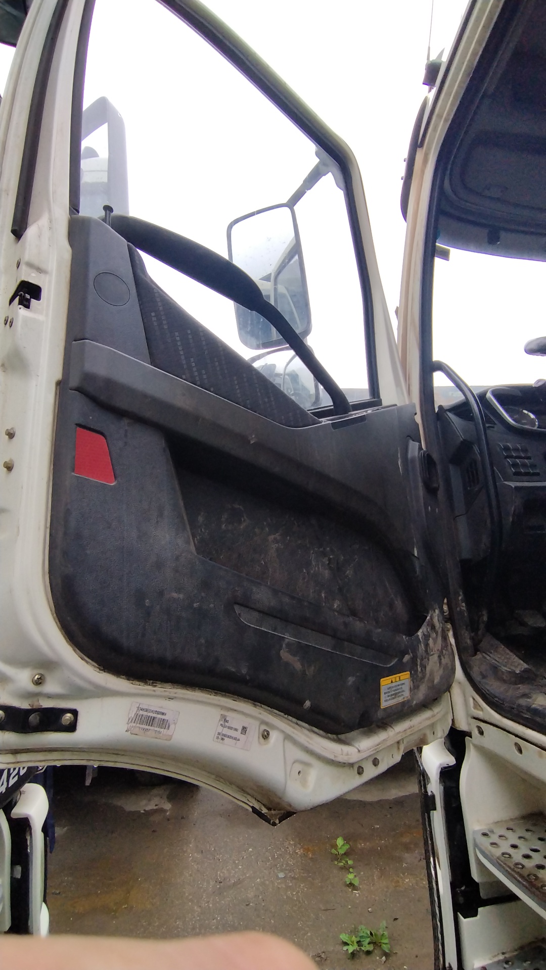 FAW J6 8x4 Самосвал 2023 г. - фото 10