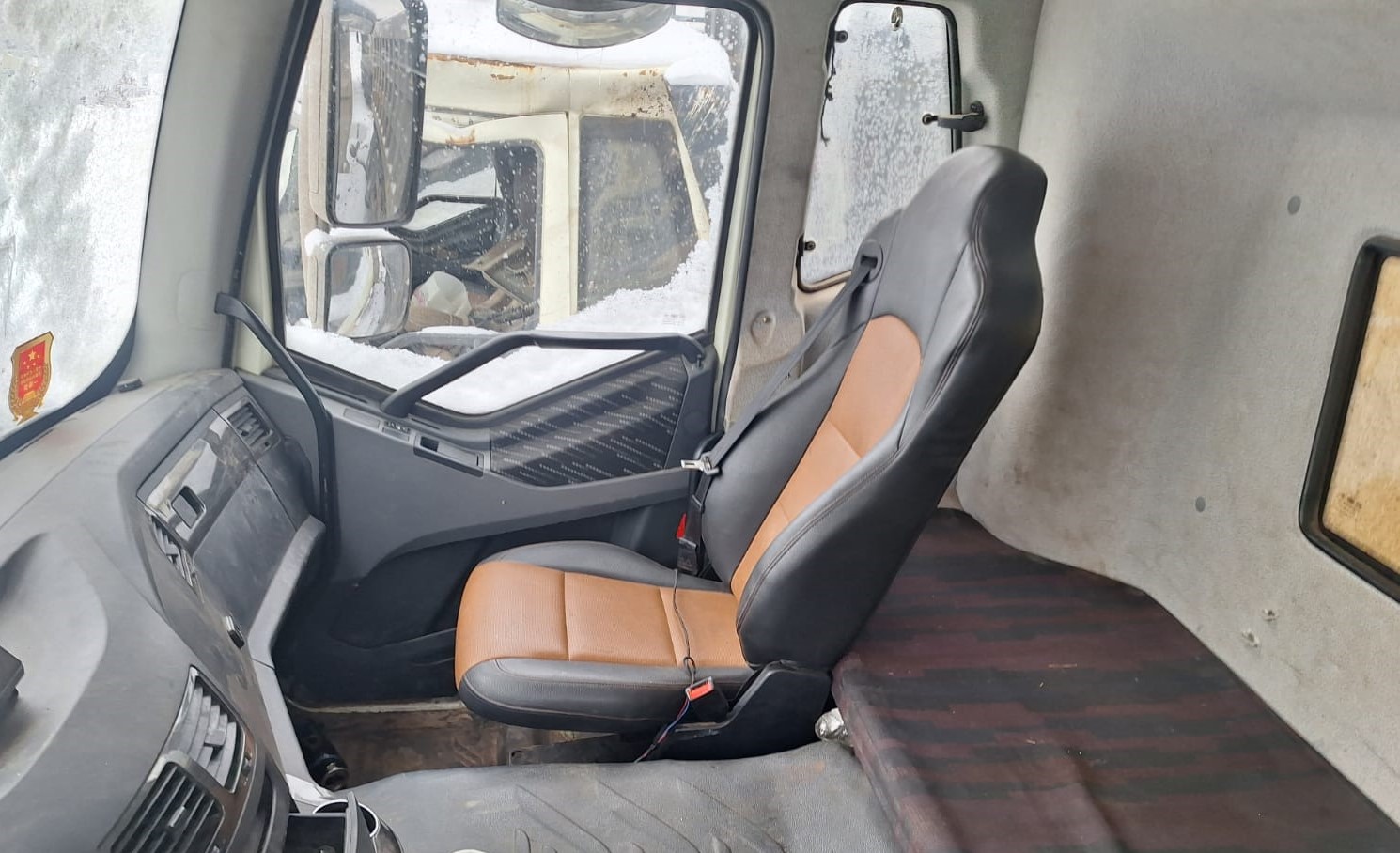 Автомастер 6589* на шасси FAW CA 3310 8x4 Самосвал 2022 г. - фото 7