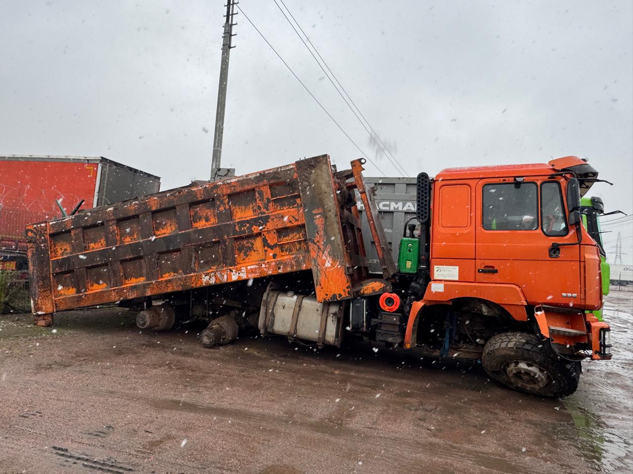 Shacman (Shaanxi) SX* 6x4 Самосвал 2019 г. - фото 3