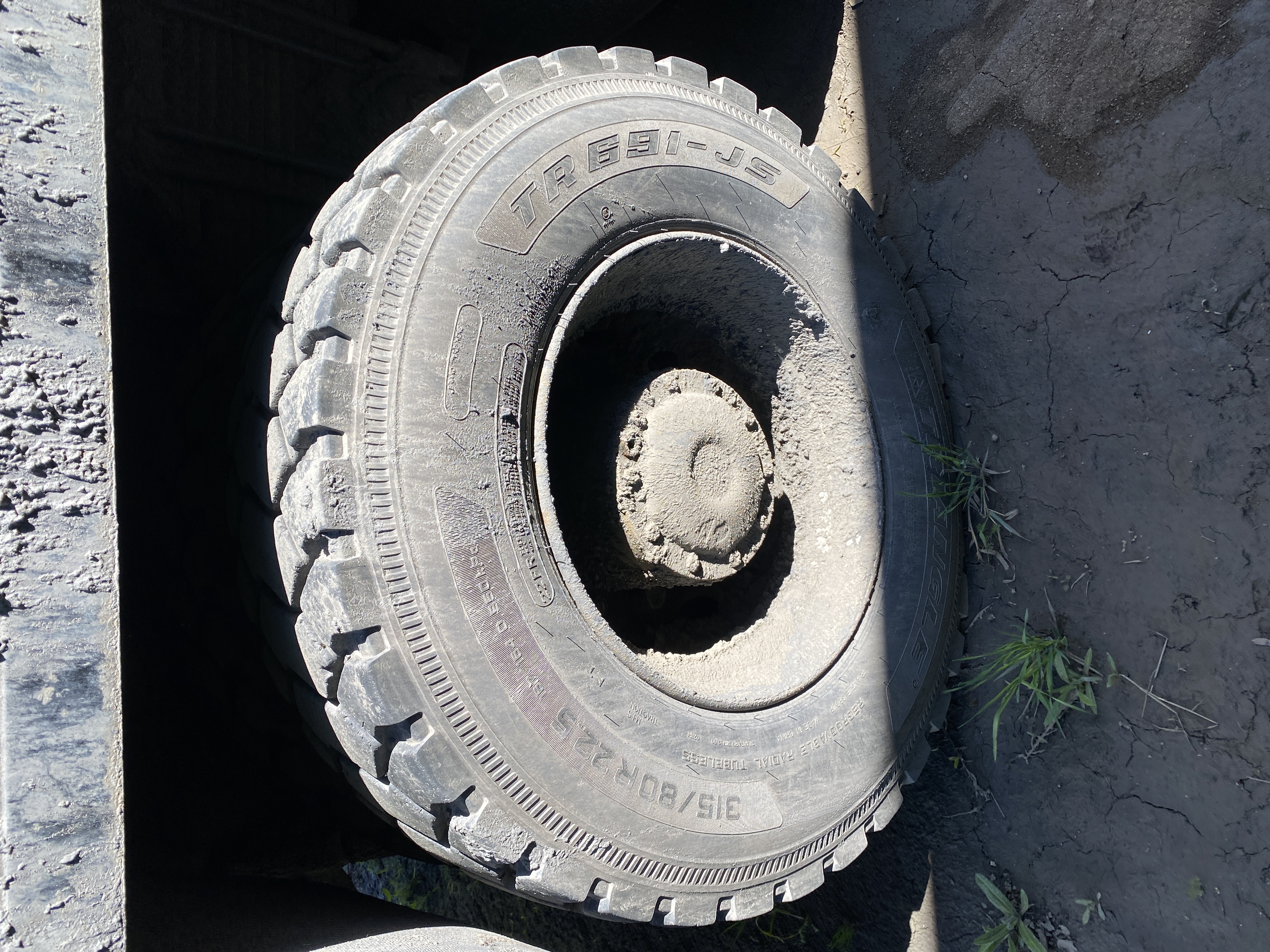 Shacman (Shaanxi) SX* 8x4 Самосвал 2023 г. - фото 12