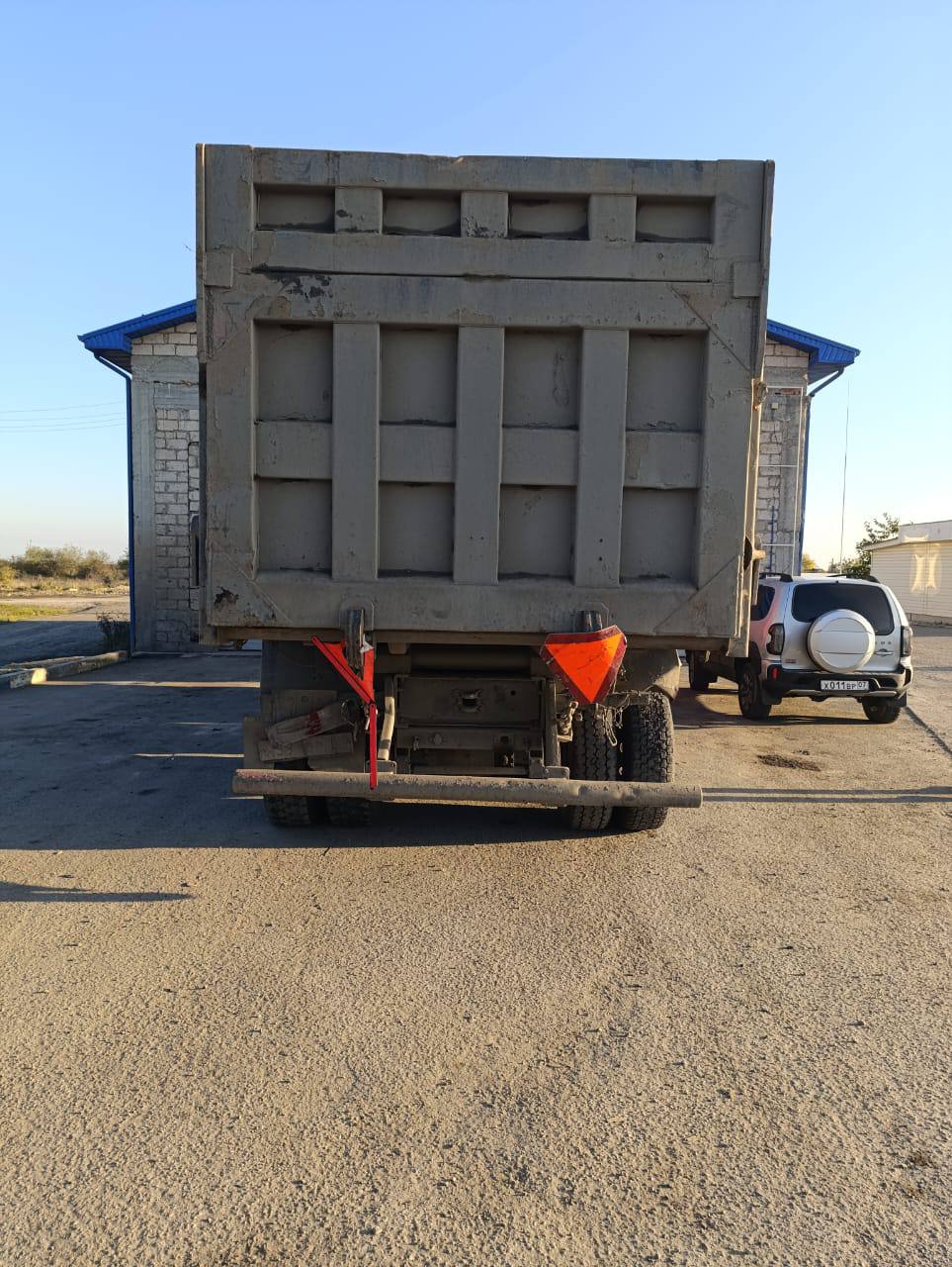 Shacman (Shaanxi) SX* 6x4 Самосвал 2022 г. - фото 5