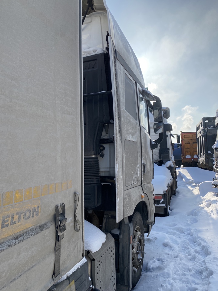 SANY D* 4x2 Седельный тягач 2023 г. - фото 5