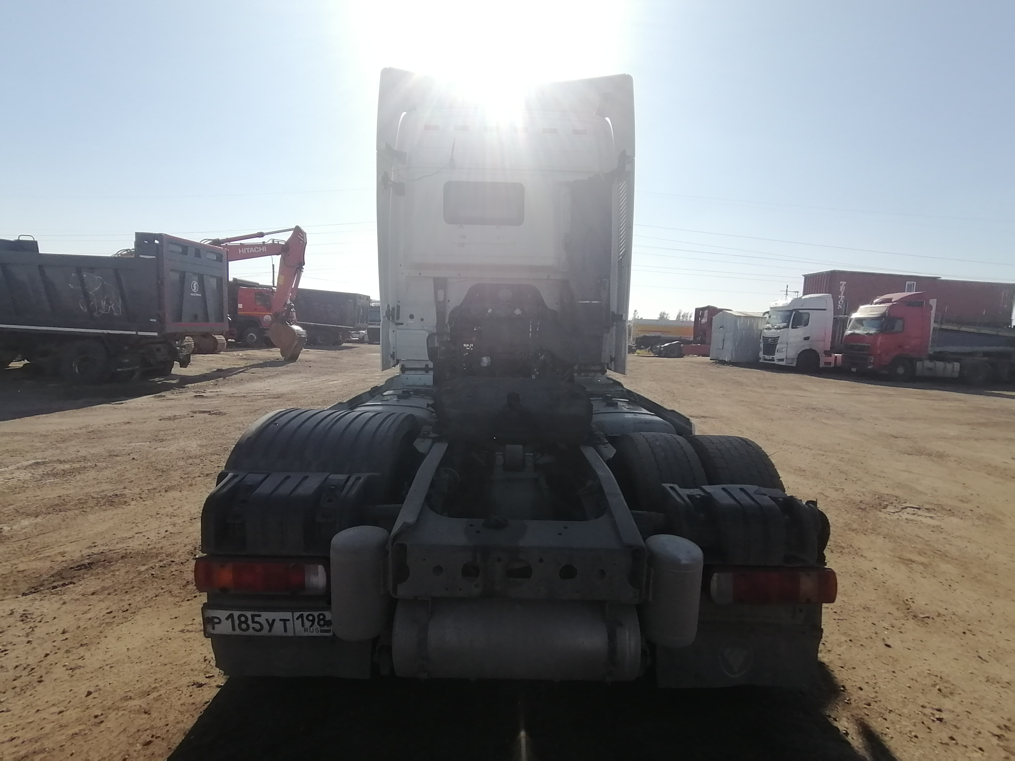 Foton AUMAN 4x2 Седельный тягач 2023 г. - фото 6