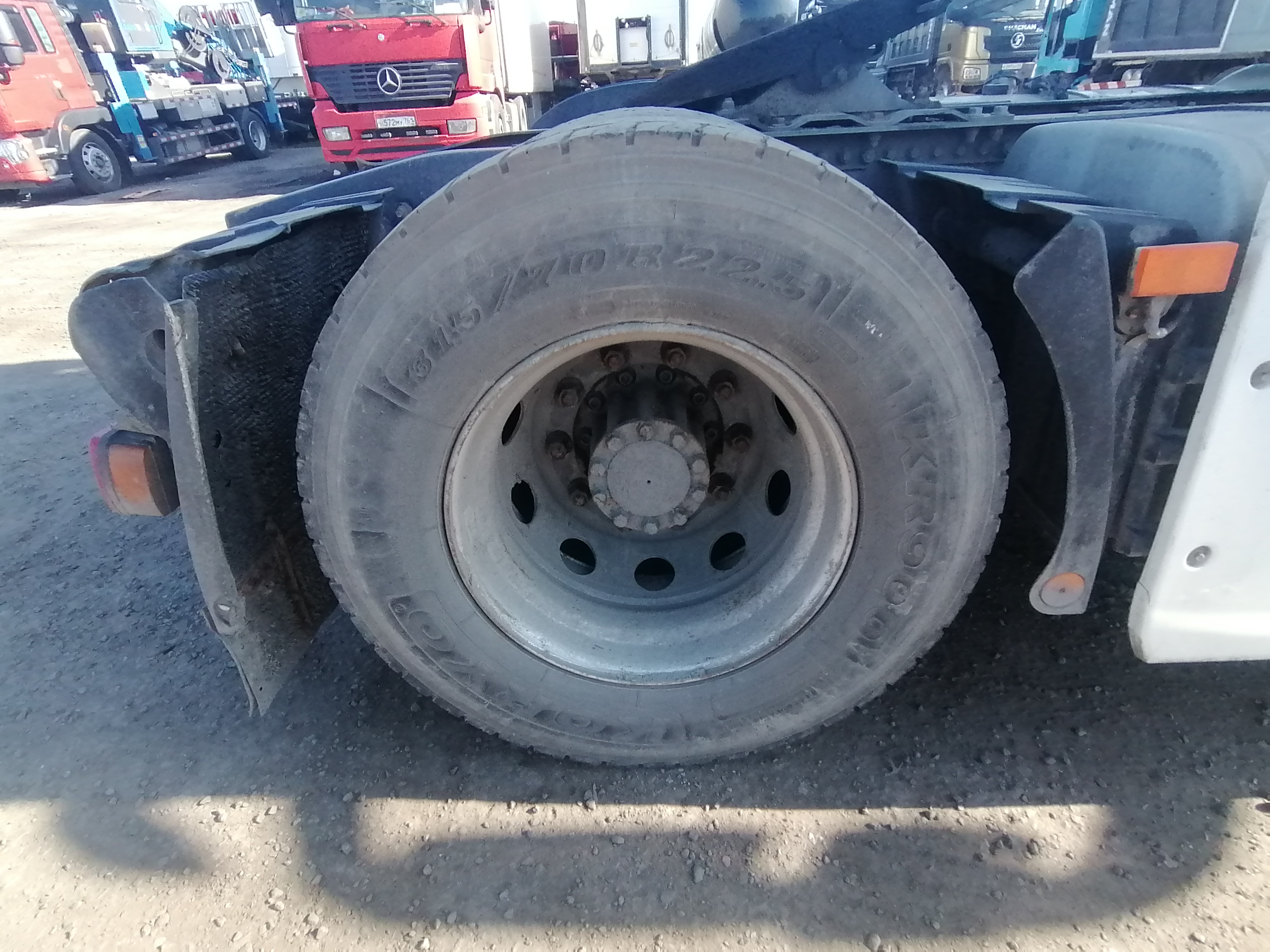 Foton AUMAN 4x2 Седельный тягач 2023 г. - фото 20