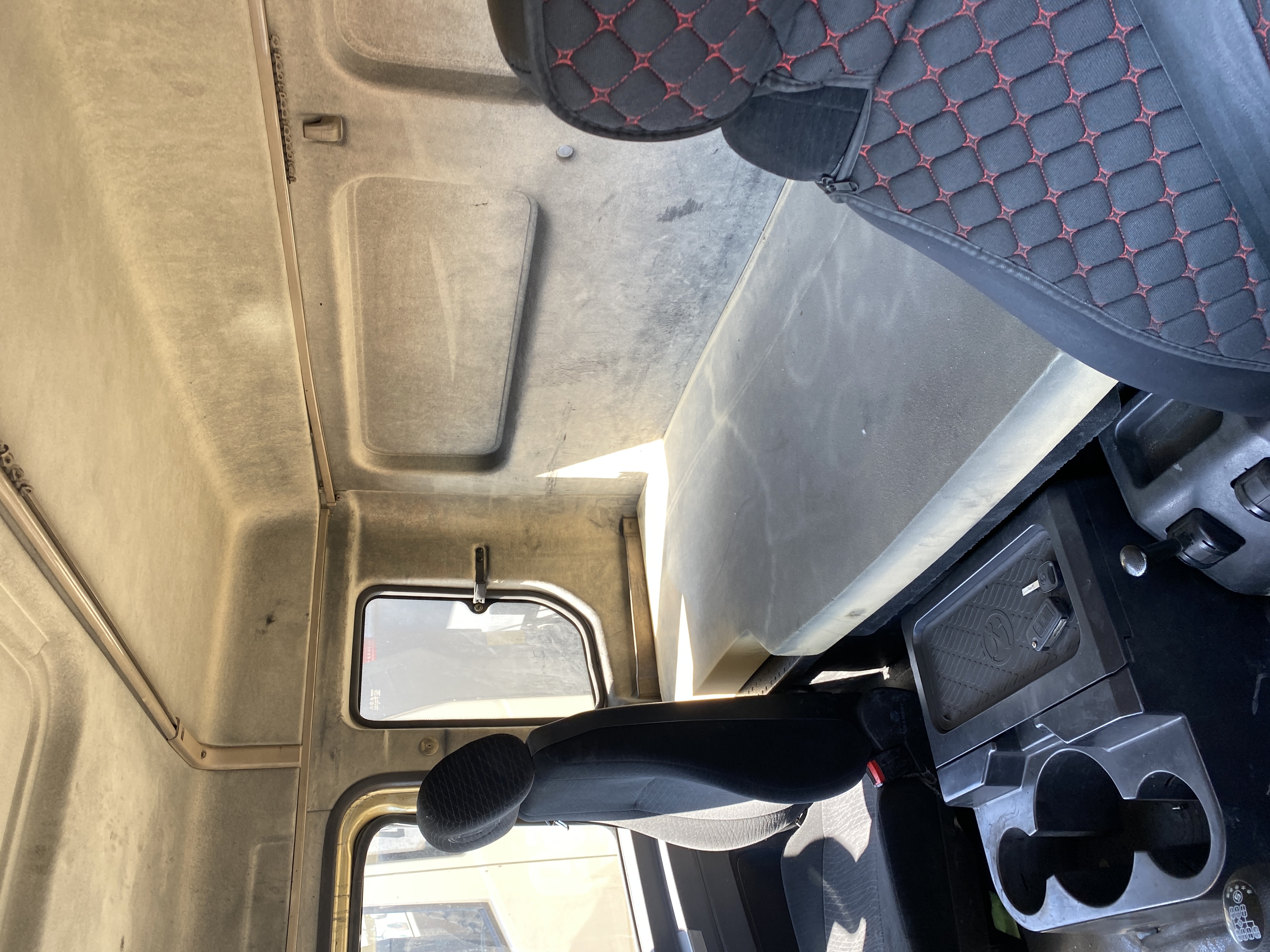 Shacman (Shaanxi) SX* 8x4 Самосвал 2023 г. - фото 9