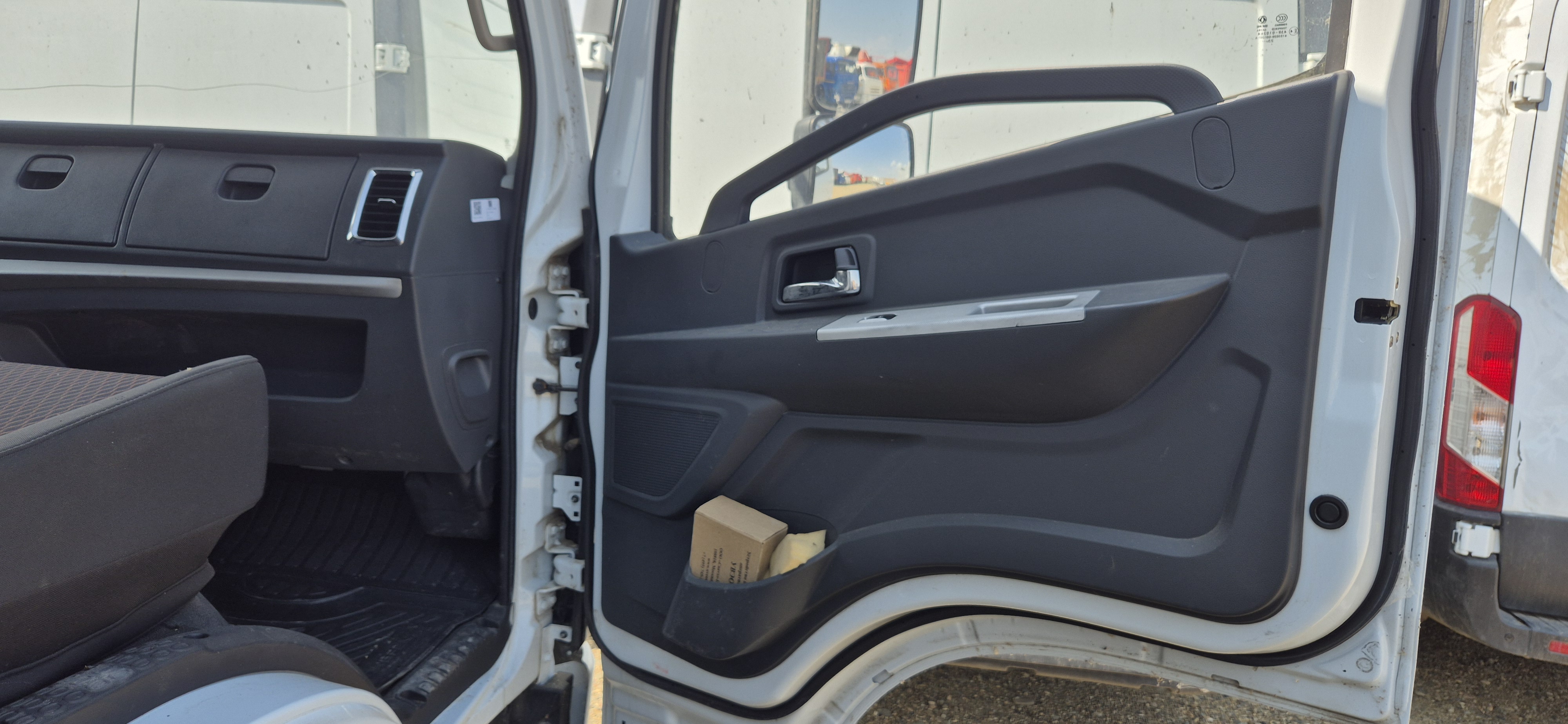 DongFeng C120 Бортовой (Евроборт) 2024 г. - фото 13