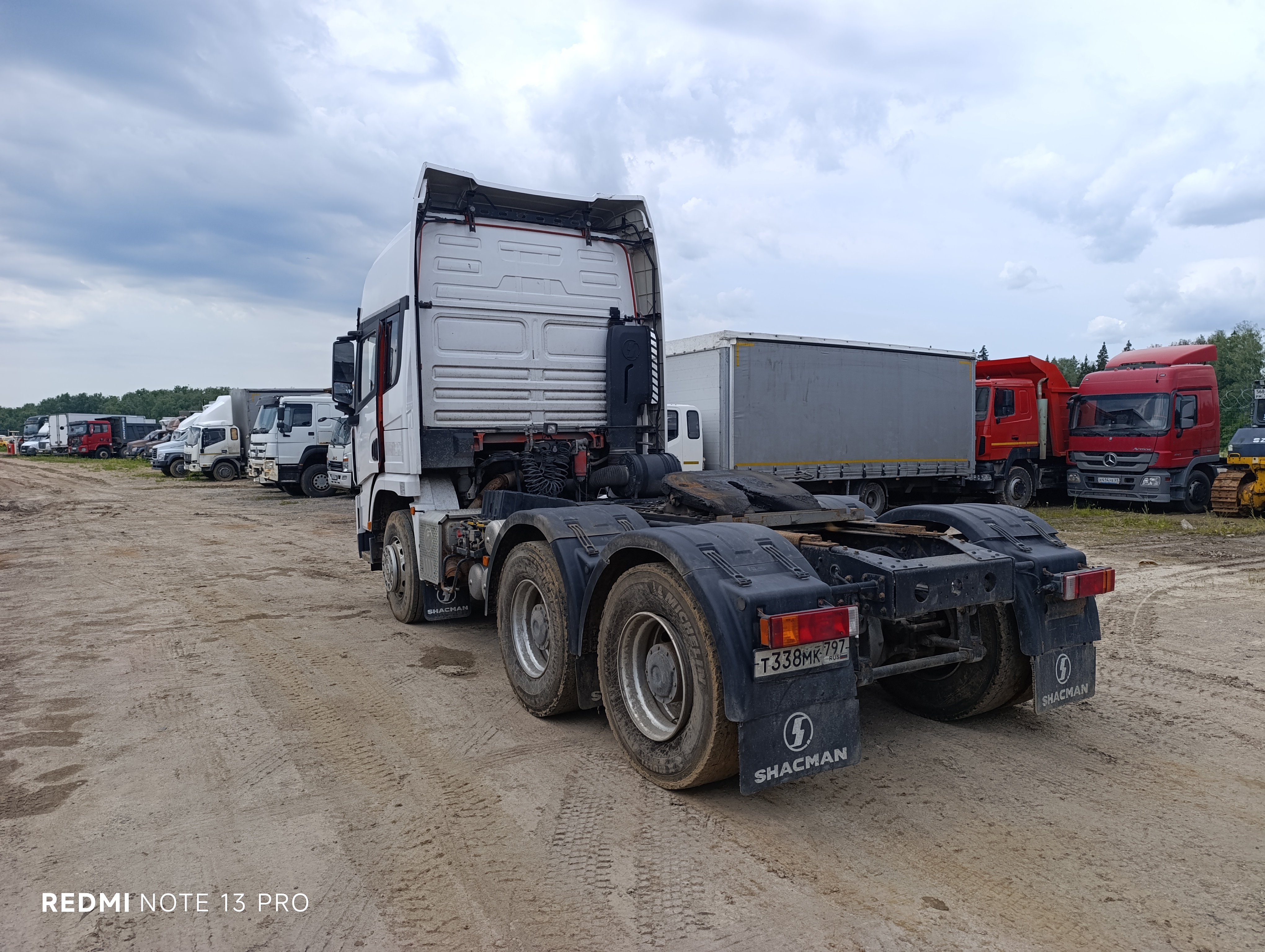 Shacman (Shaanxi) SX* 6x4 Седельный тягач 2022 г. - фото 7