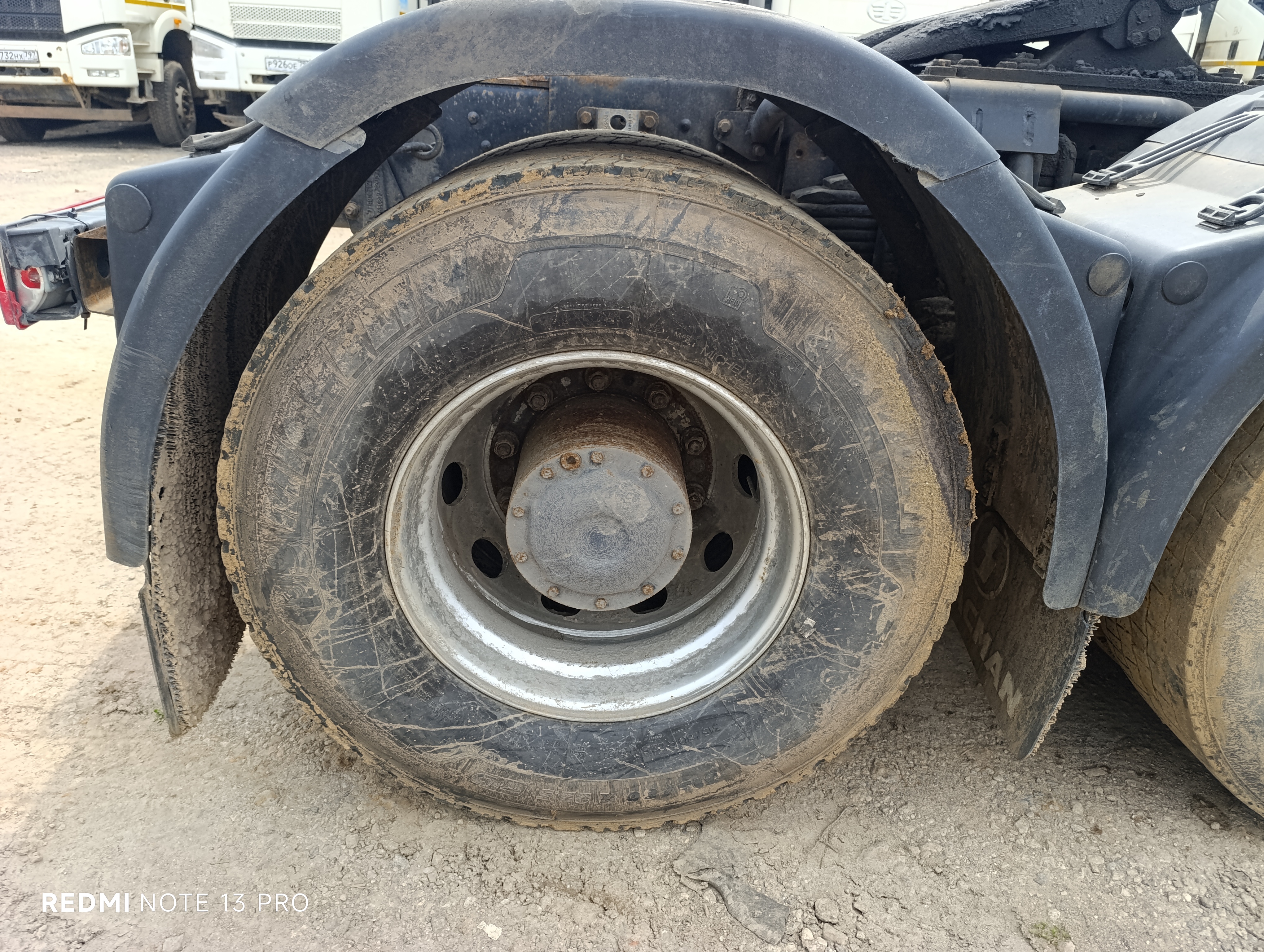 Shacman (Shaanxi) SX* 6x4 Седельный тягач 2022 г. - фото 15