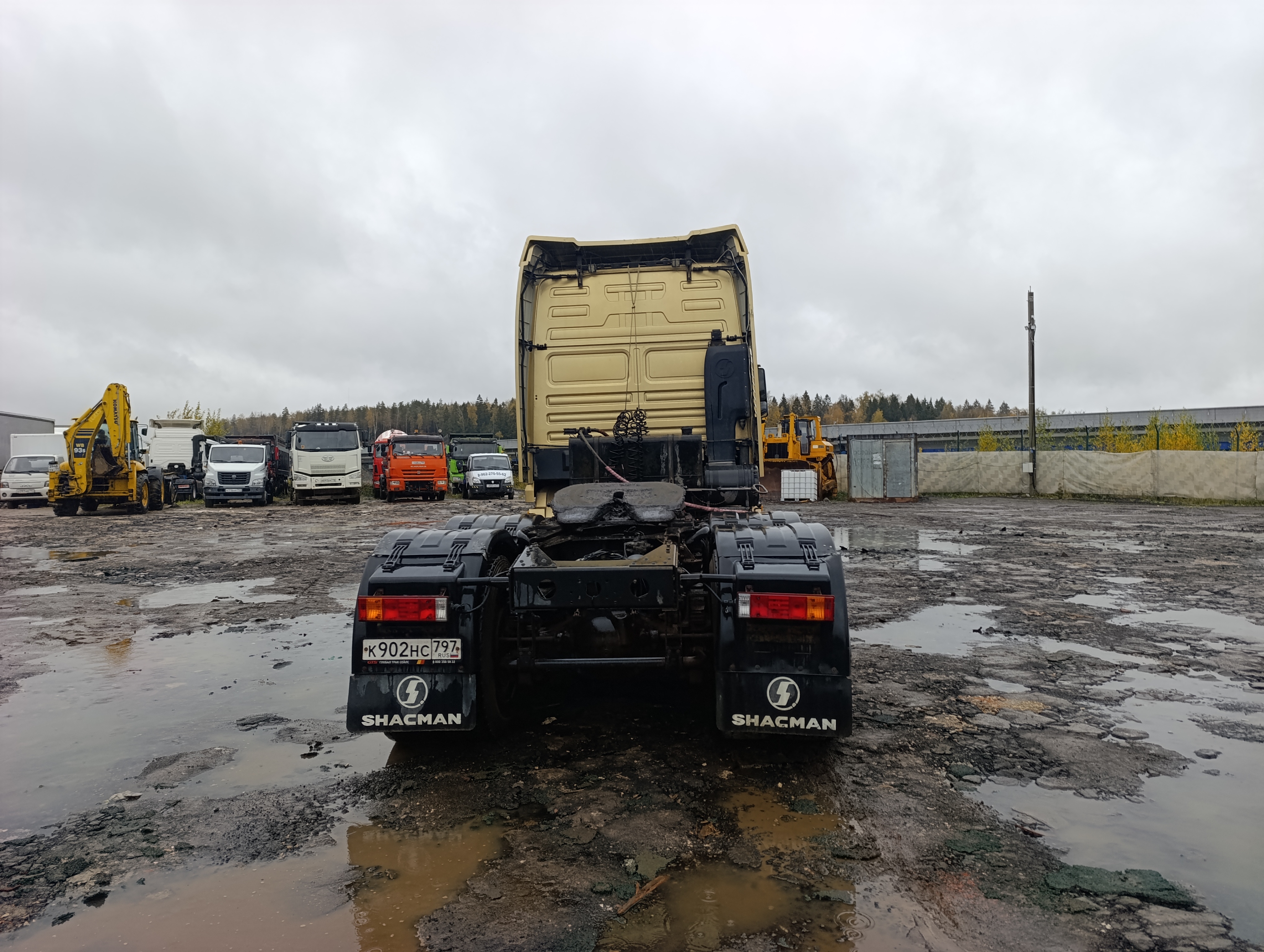 Shacman (Shaanxi) SX* 6x4 Седельный тягач 2022 г. - фото 8