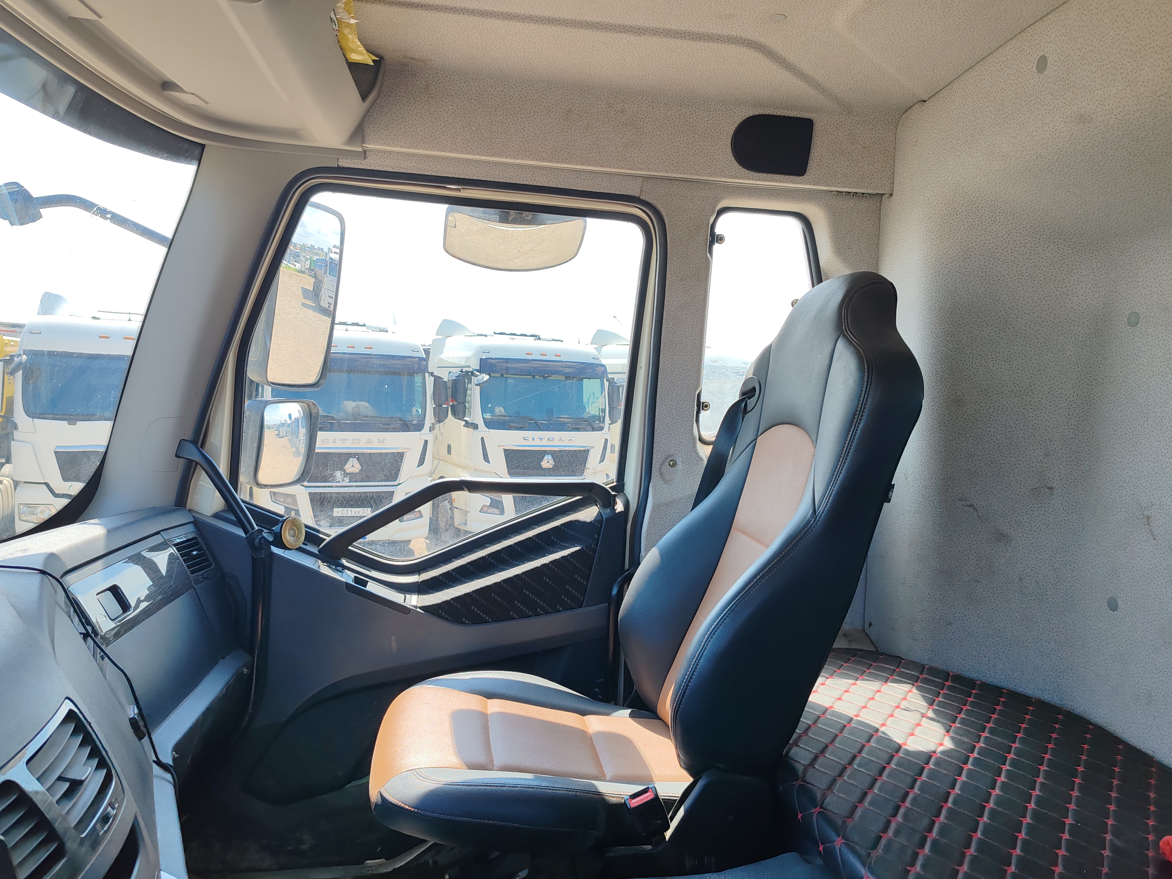 FAW J6 8x4 Самосвал 2023 г. - фото 2