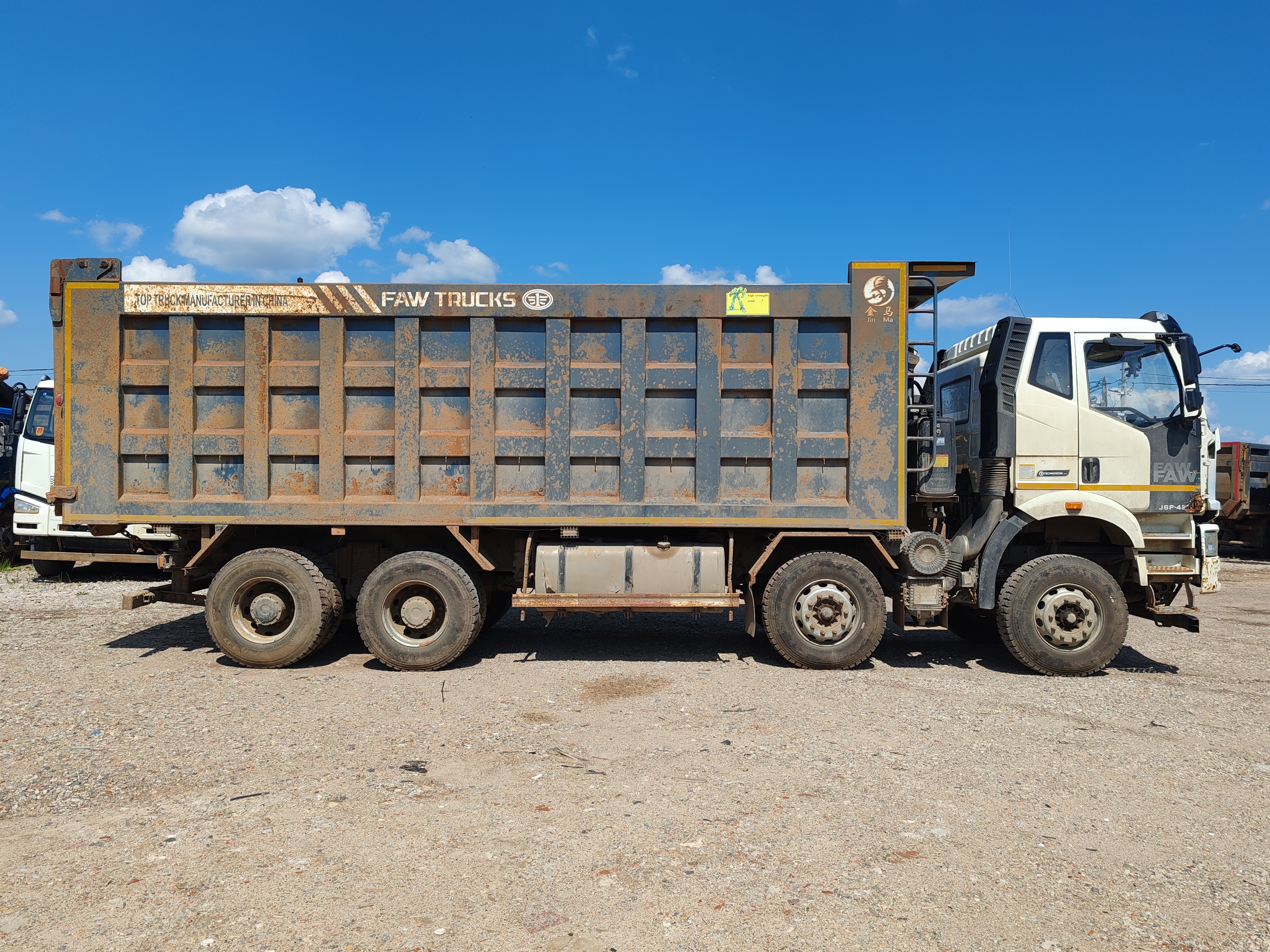 FAW J6 8x4 Самосвал 2023 г. - фото 5