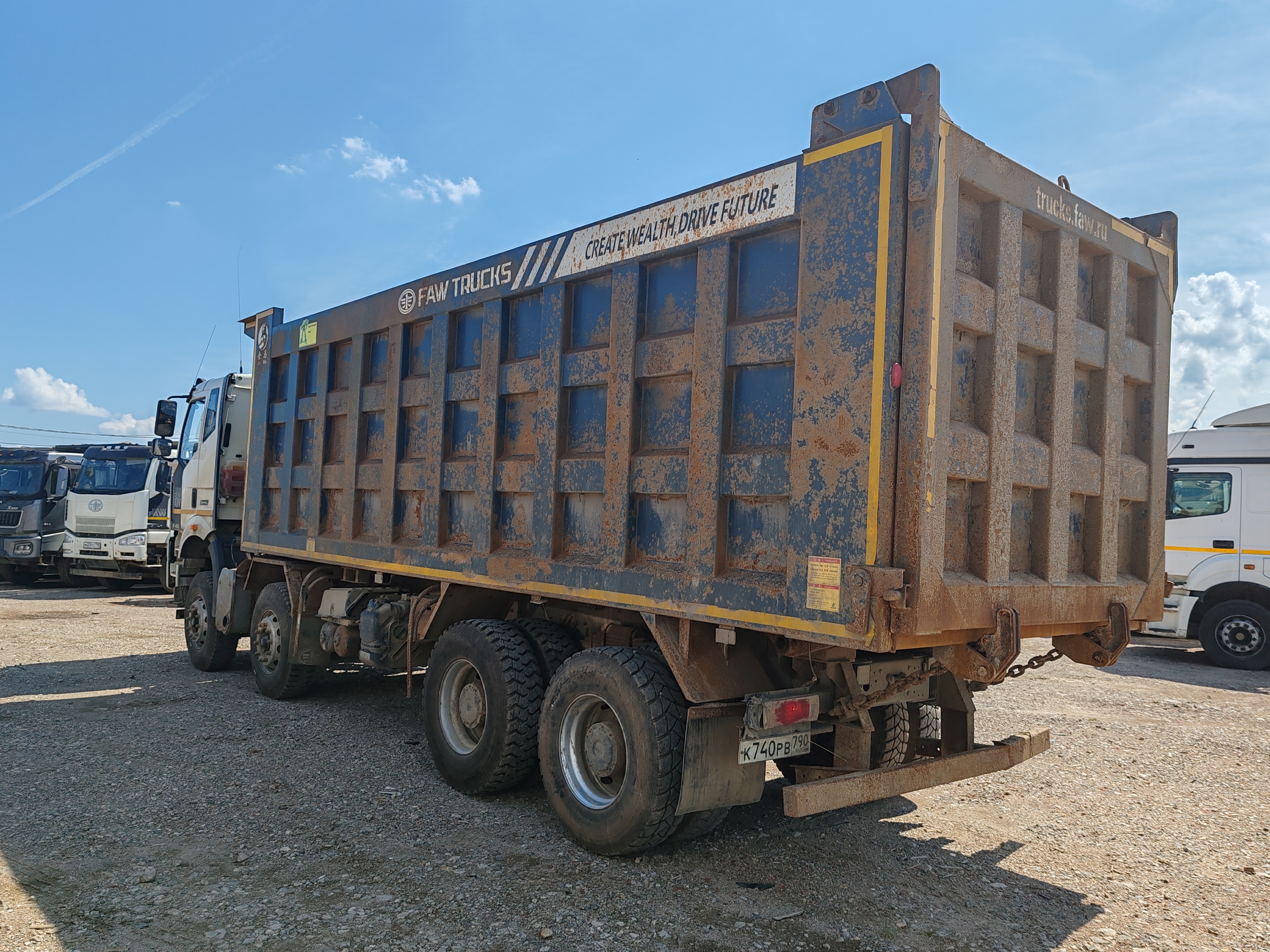 FAW J6 8x4 Самосвал 2023 г. - фото 9