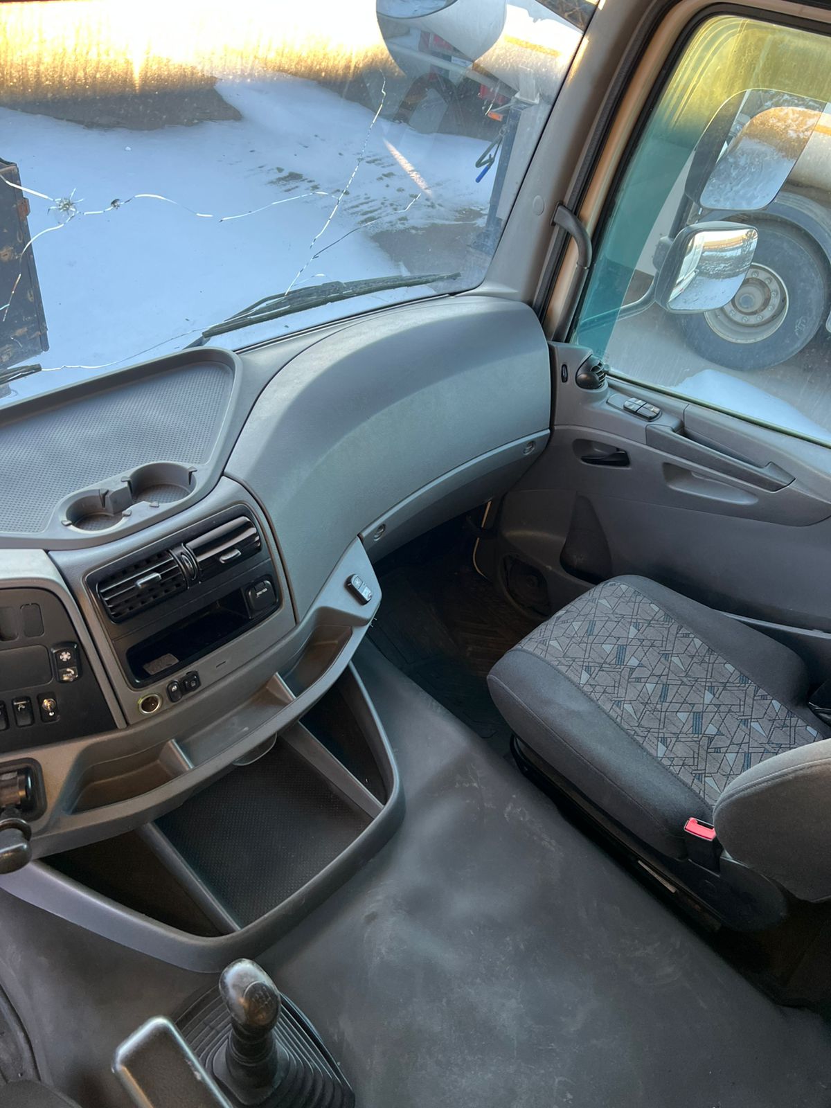 КамАЗ 5490 4x2 Седельный тягач 2020 г. - фото 9