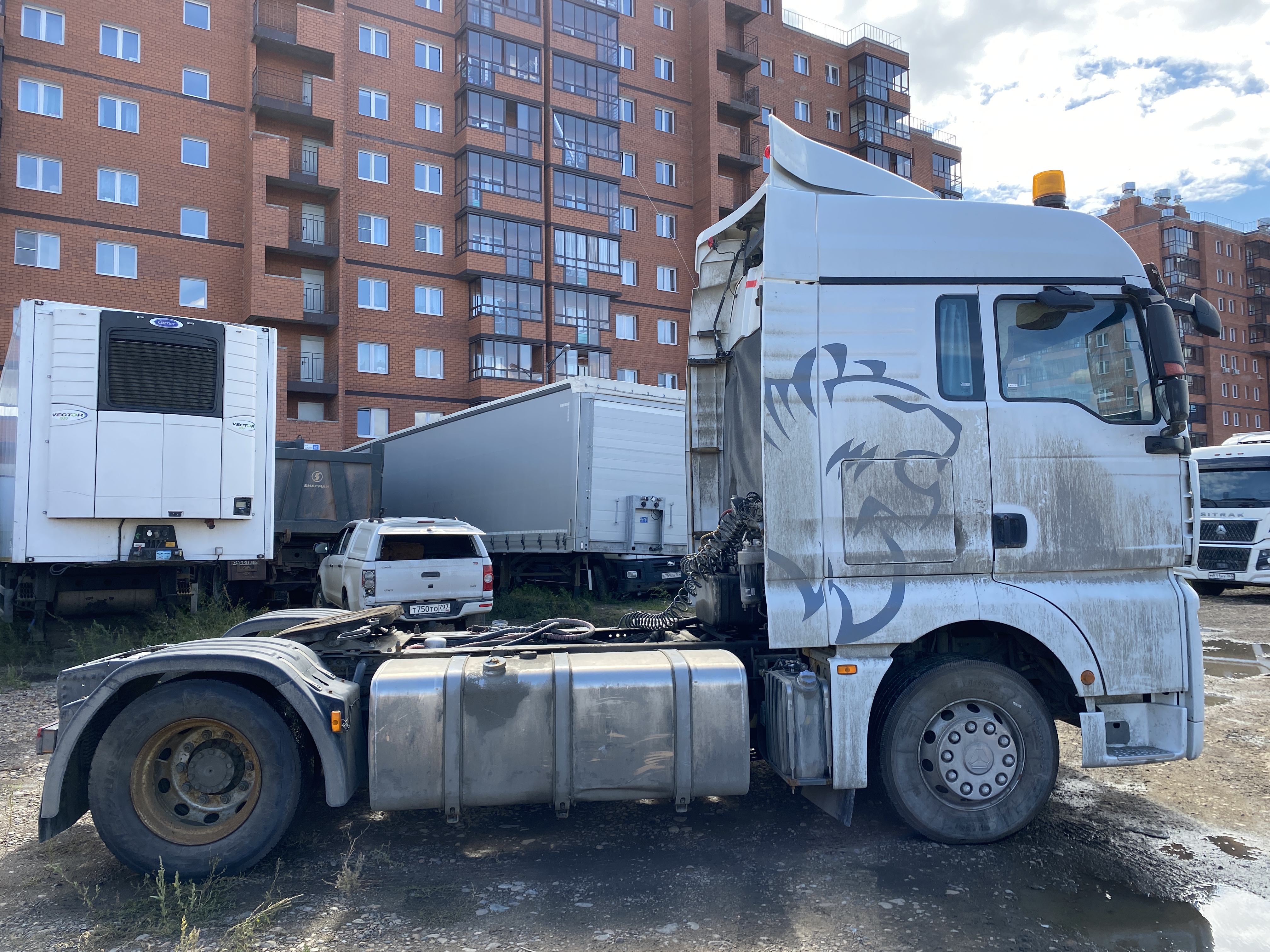 SITRAK C7H 4x2 Седельный тягач 2023 г. - фото 3