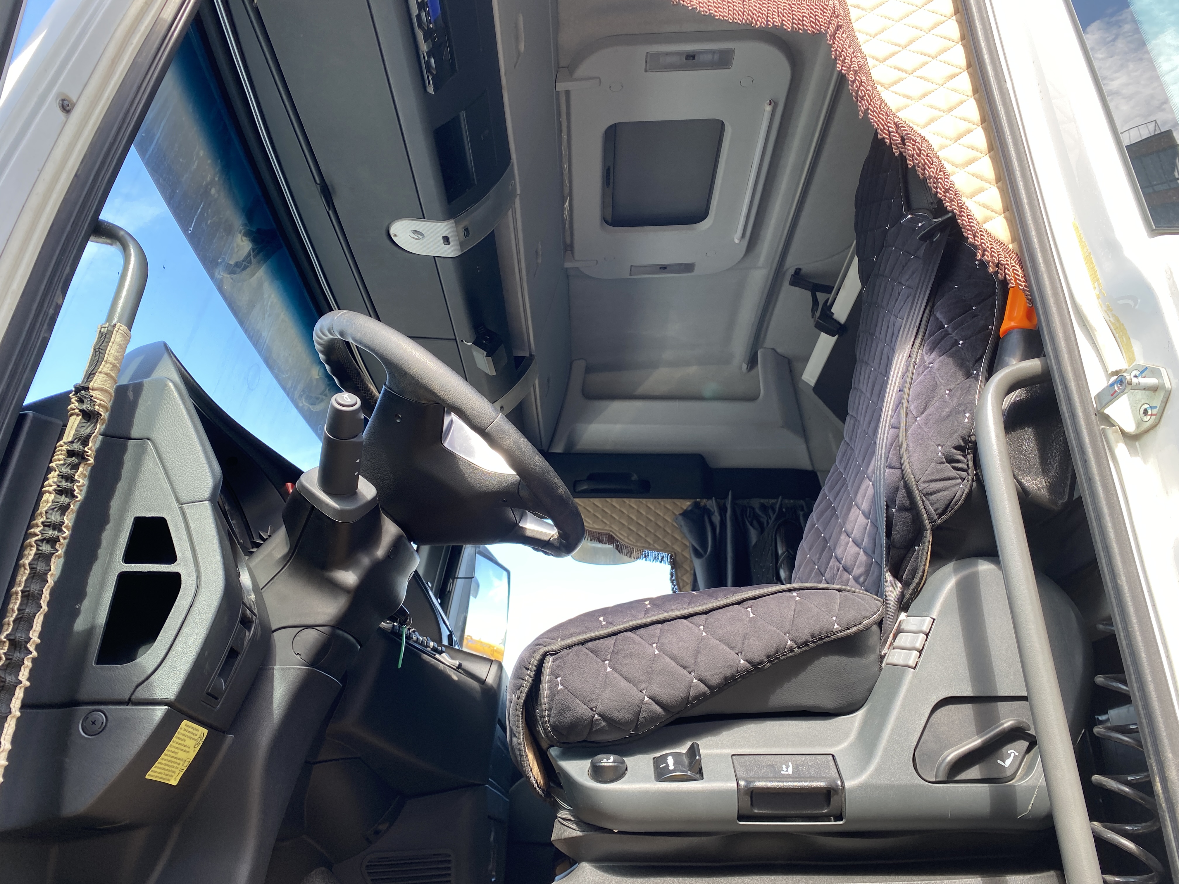 SITRAK C7H 4x2 Седельный тягач 2023 г. - фото 10