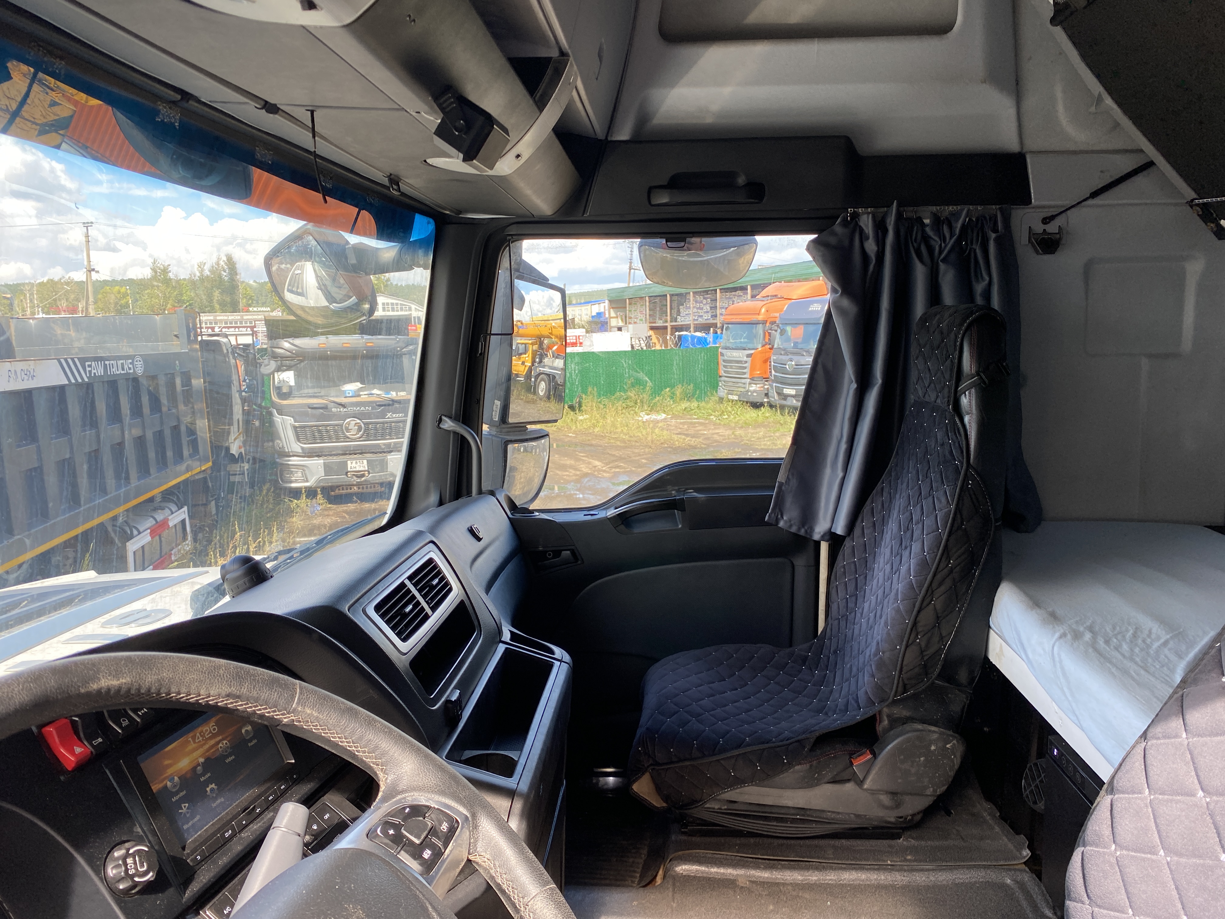 SITRAK C7H 4x2 Седельный тягач 2023 г. - фото 11