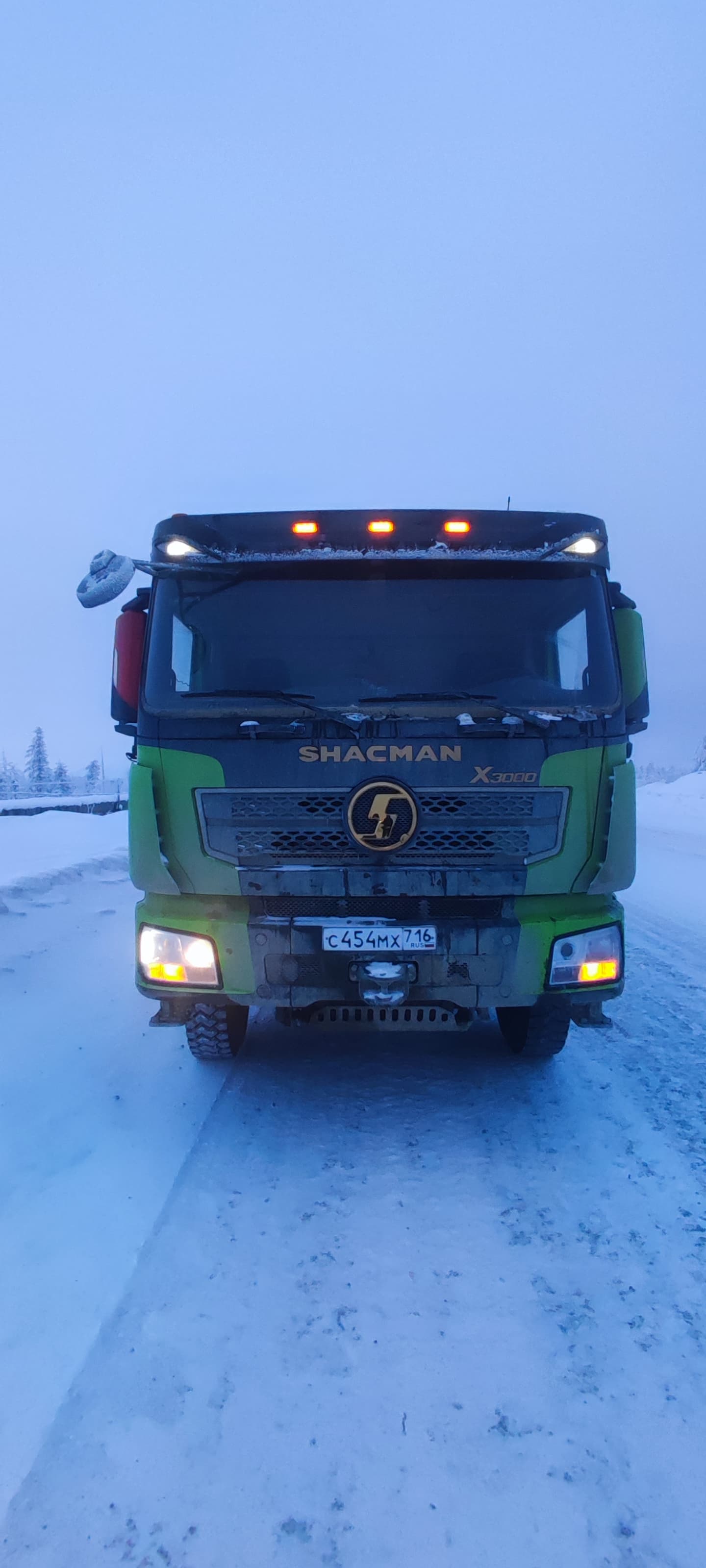 Shacman (Shaanxi) SX* 8x4 Самосвал 2022 г.