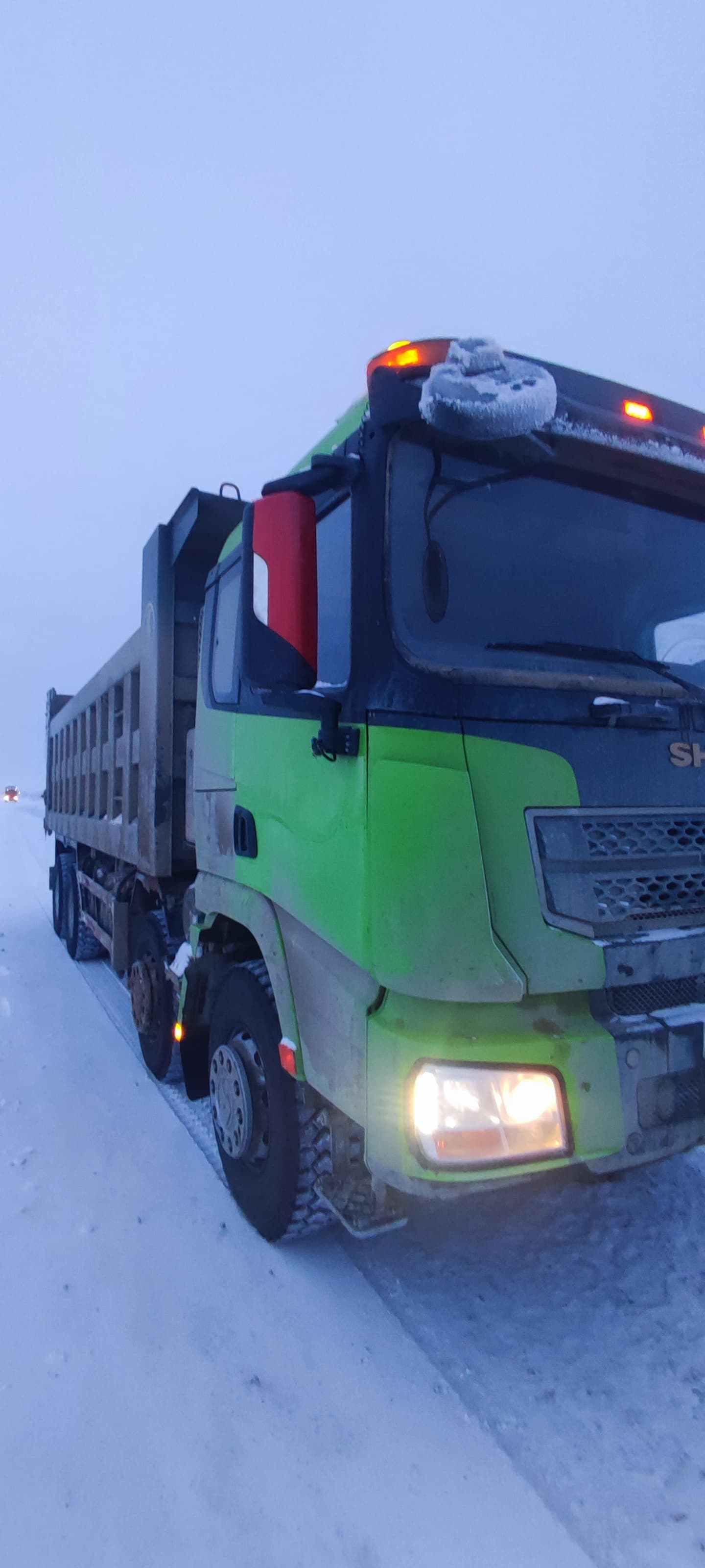 Shacman (Shaanxi) SX* 8x4 Самосвал 2022 г. - фото 2